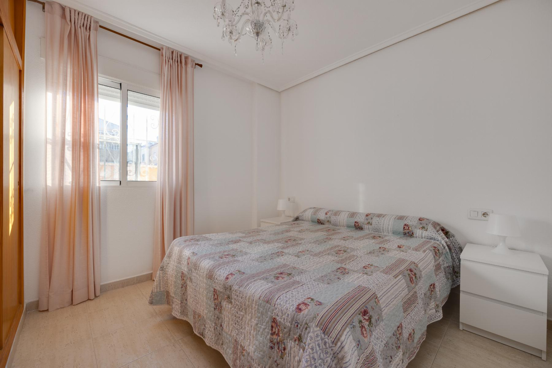 Resale - House - Torrevieja - Pueblo - Centro