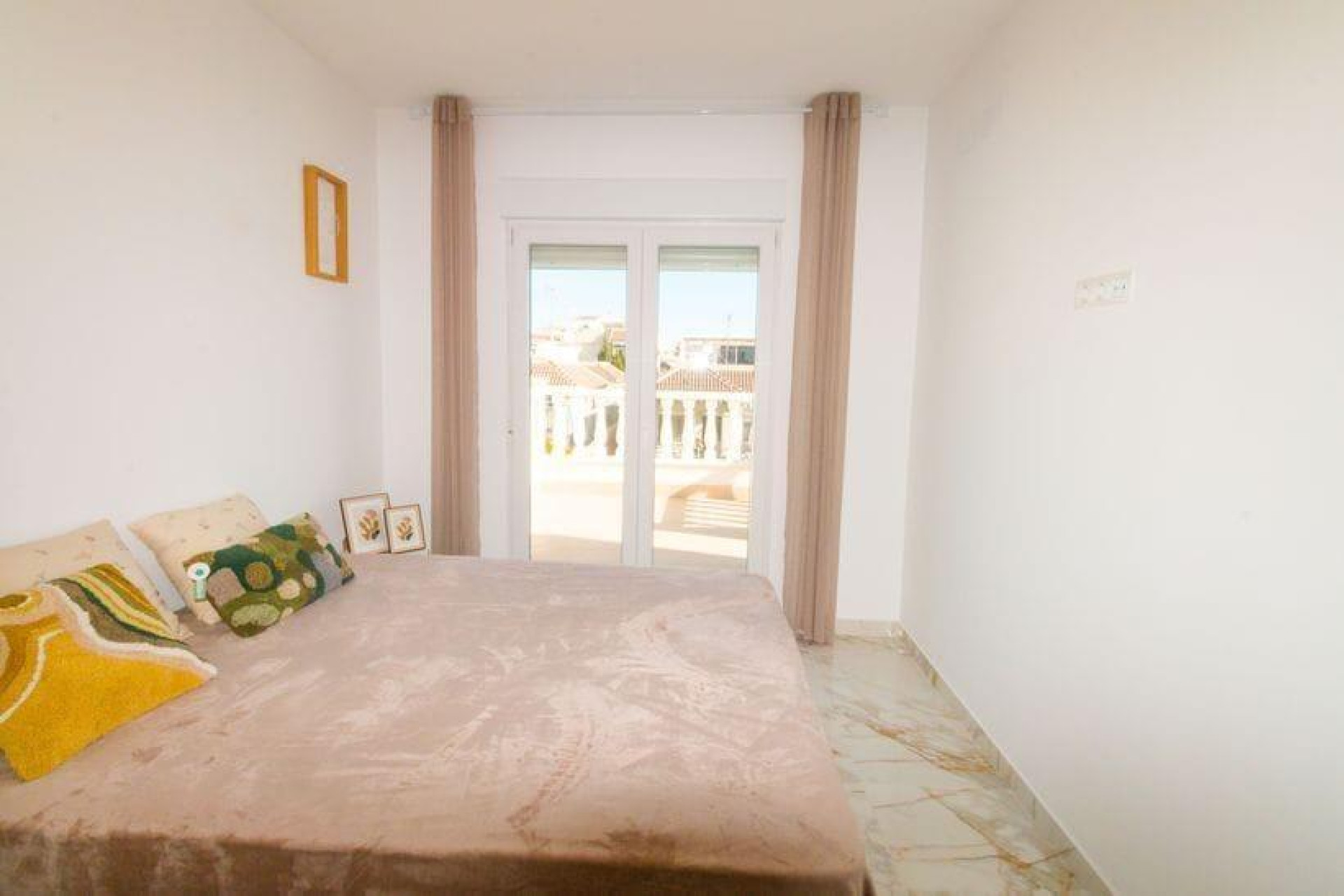 Resale - House - Torrevieja - San luis