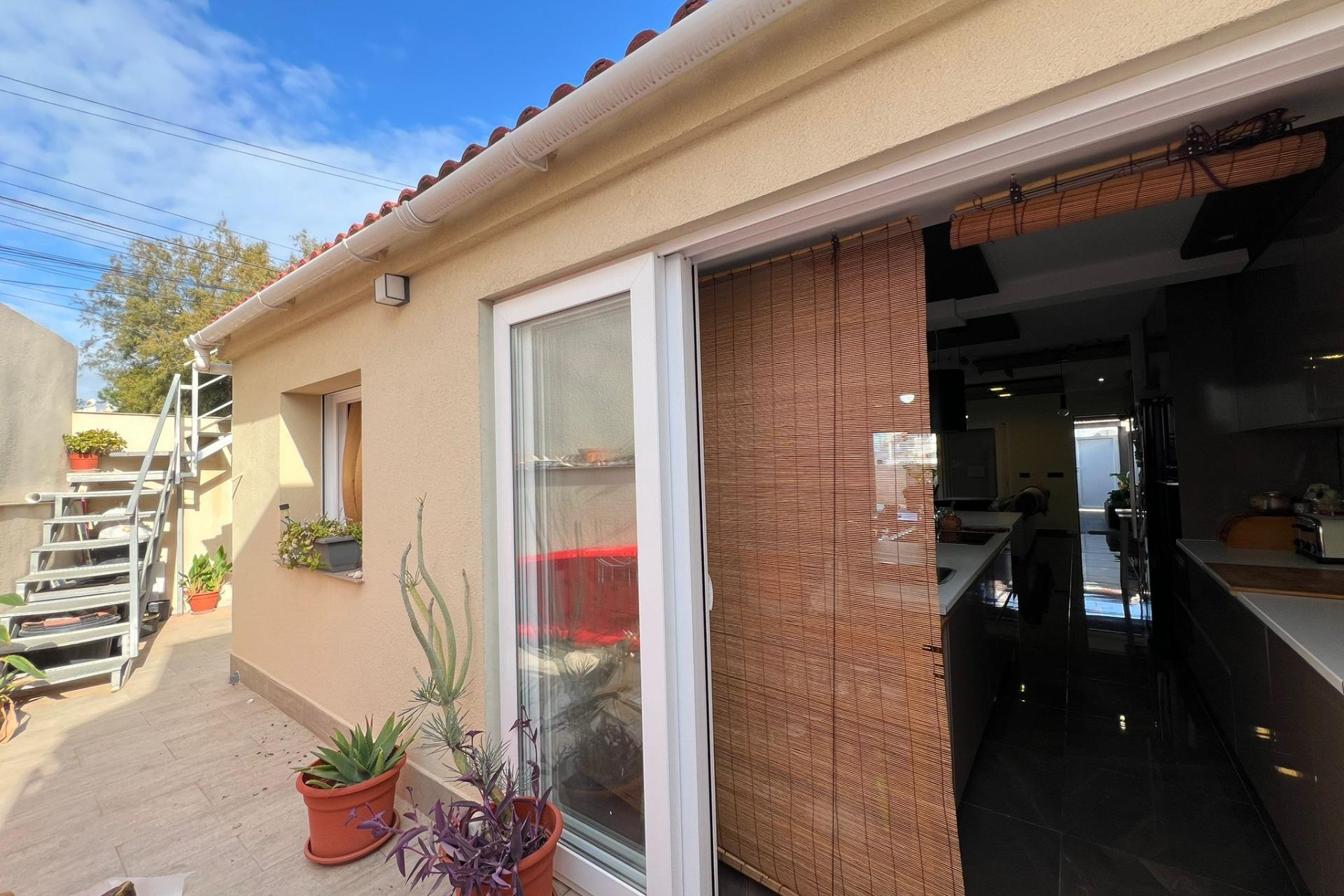 Resale - House - Torrevieja - Torreblanca