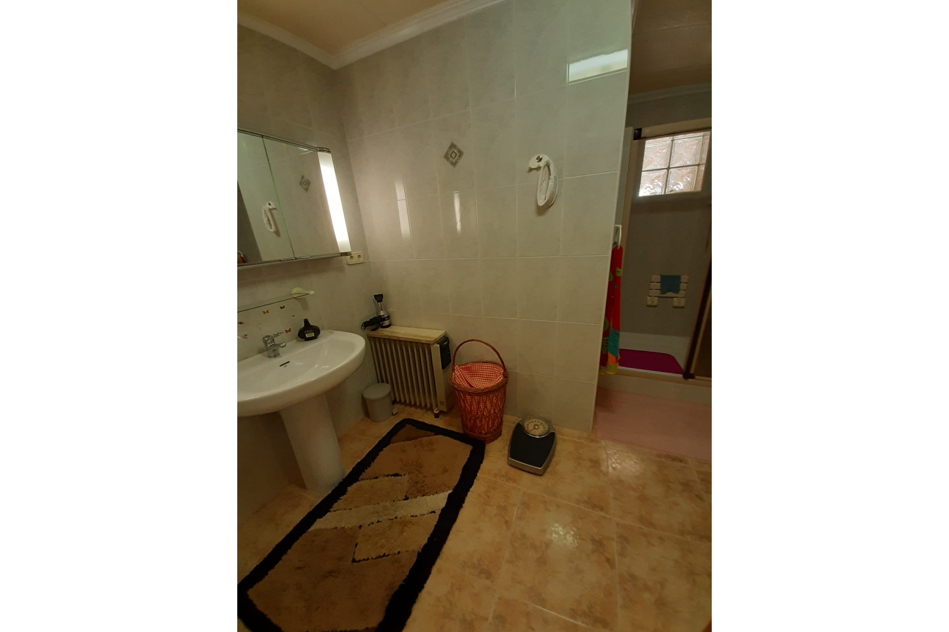 Resale - House - Villamartin