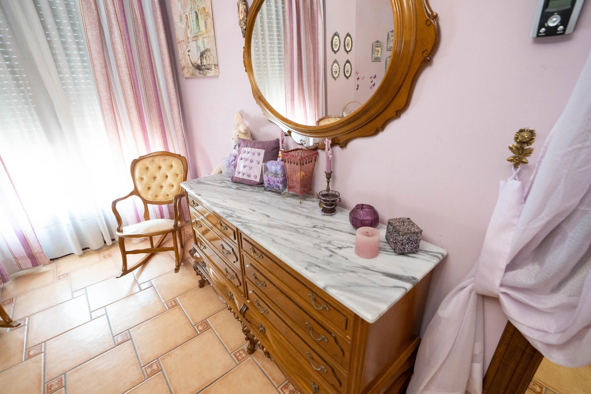 Resale - Inmueble singular - San Miguel de Salinas - CENTRO