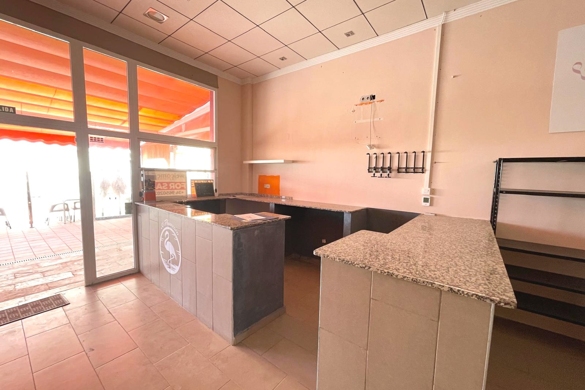 Resale - Local comercial - Algorfa - La Finca Golf