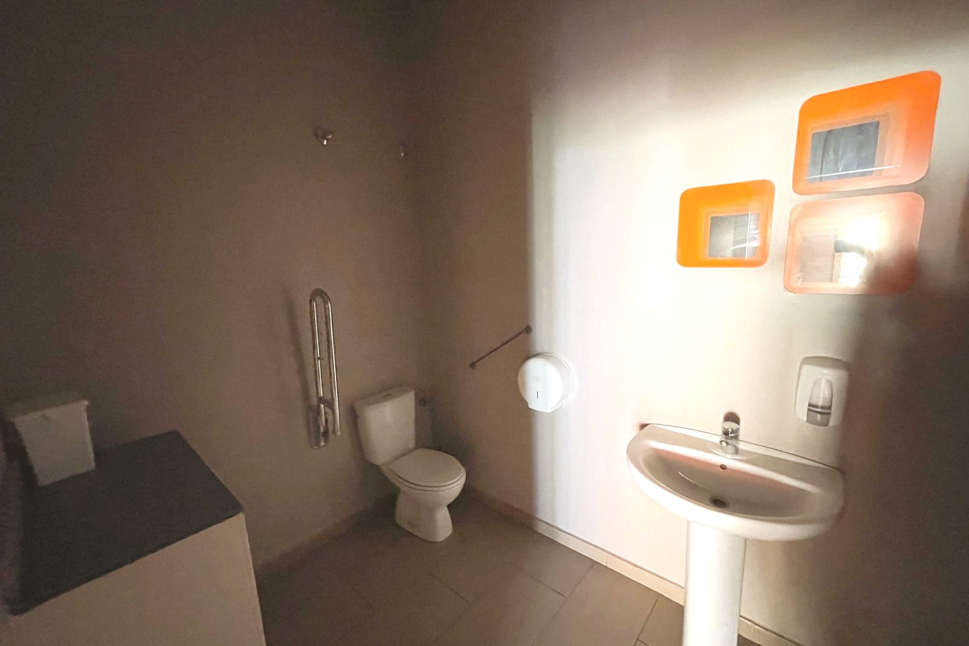 Resale - Local comercial - Algorfa - La Finca Golf