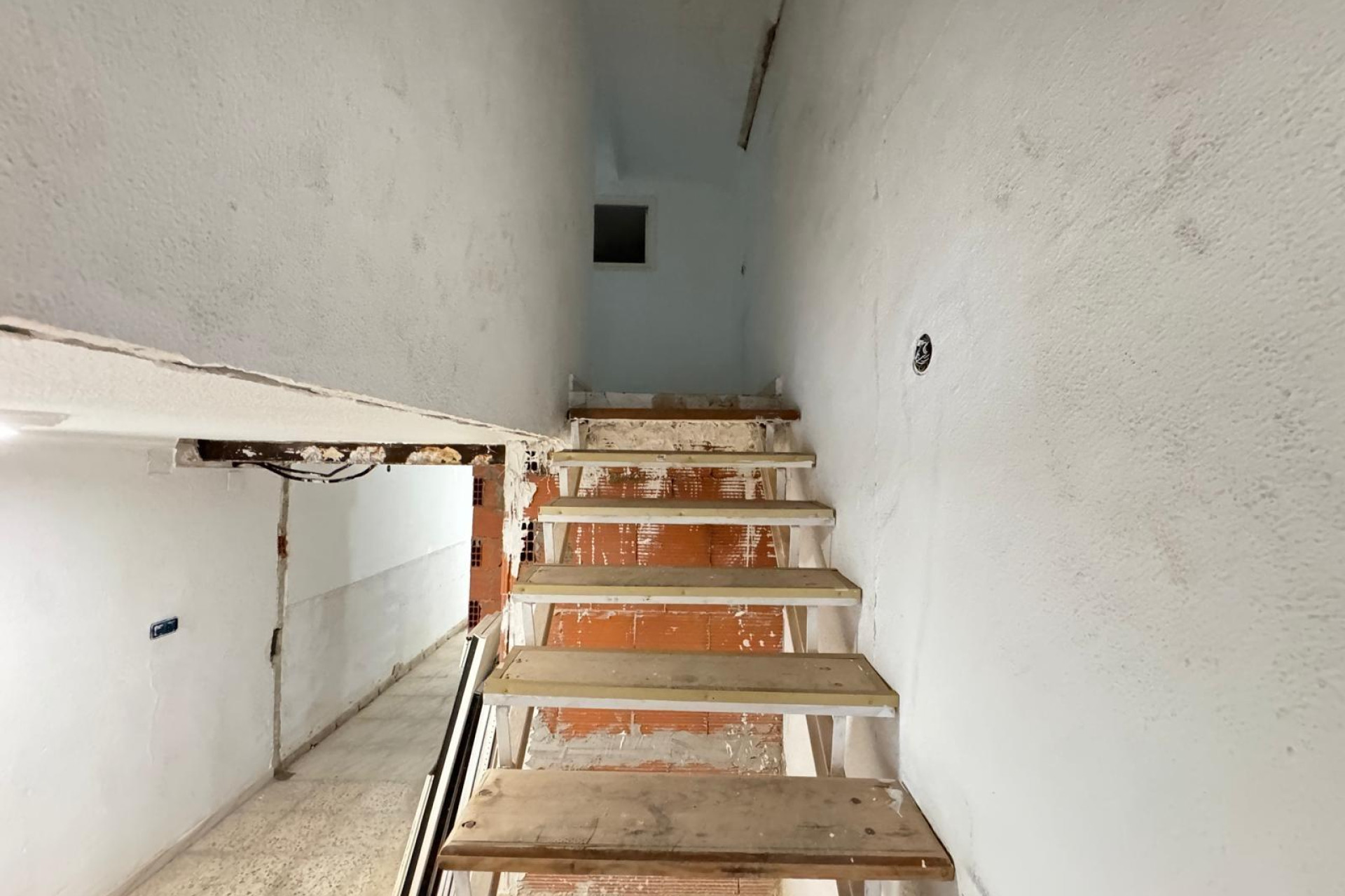 Resale - Nave industrial - Torrevieja - Centro