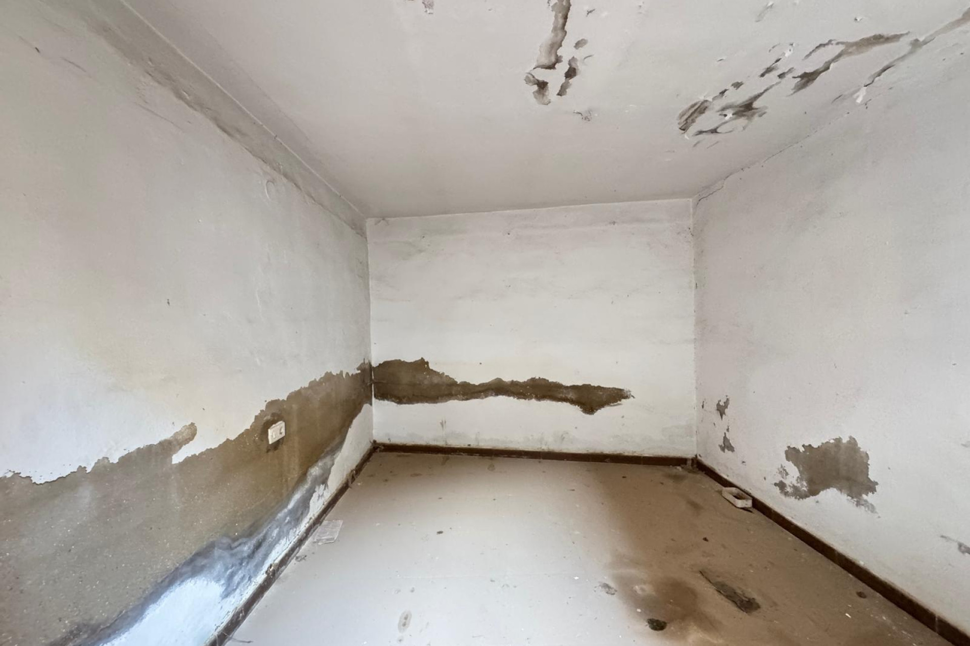 Resale - Nave industrial - Torrevieja - Centro