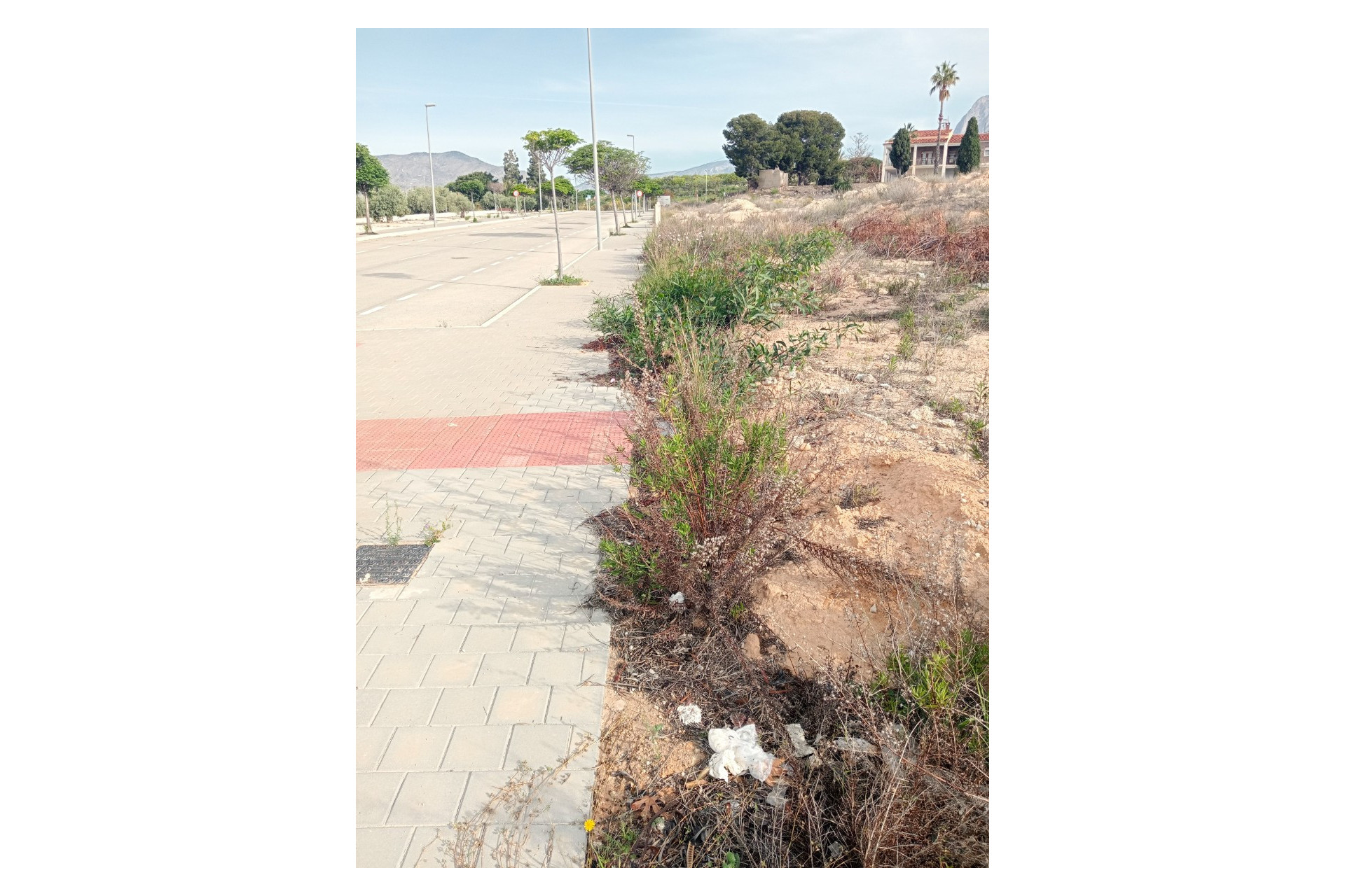 Resale - Plot / Land - Villajoyosa