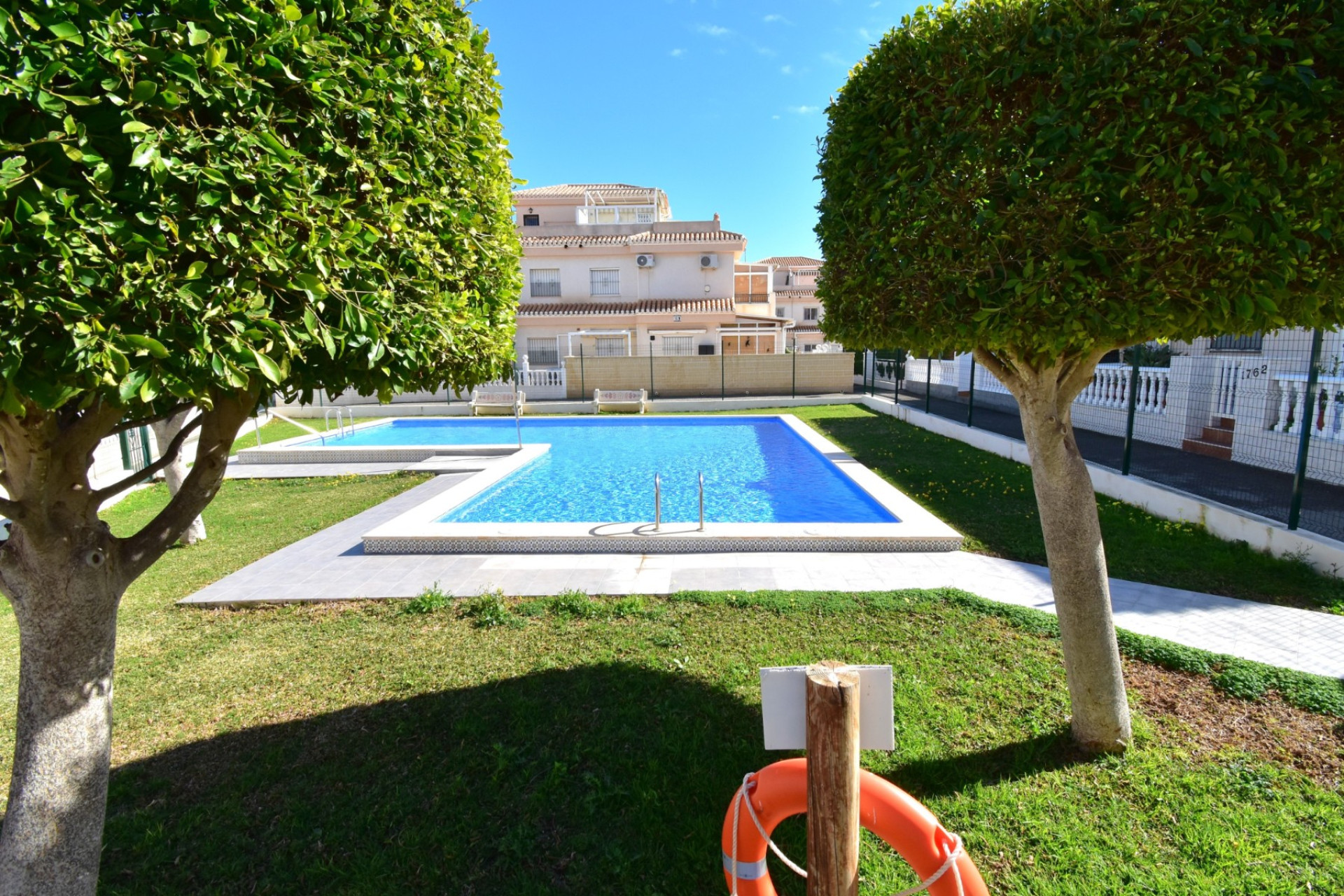 Resale - Quad house - Orihuela Costa - Playa Flamenca