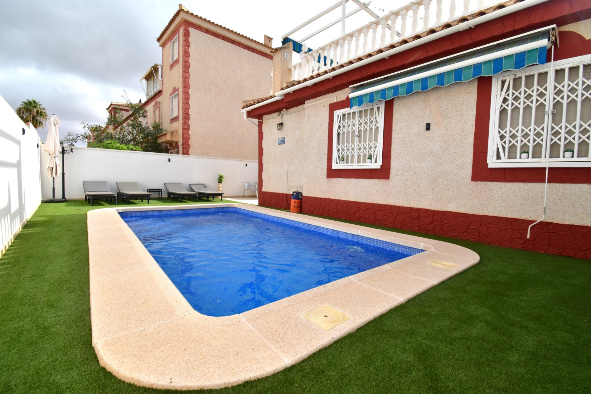 Resale - Quad house - Orihuela Costa - Playa Flamenca