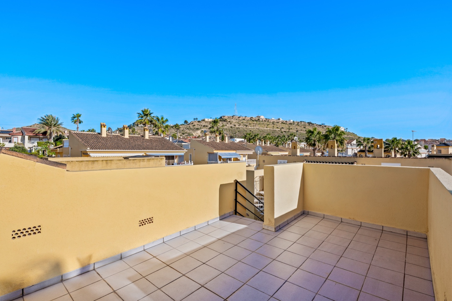 Resale - Semi Detached Villa - Benimar - Benimar II