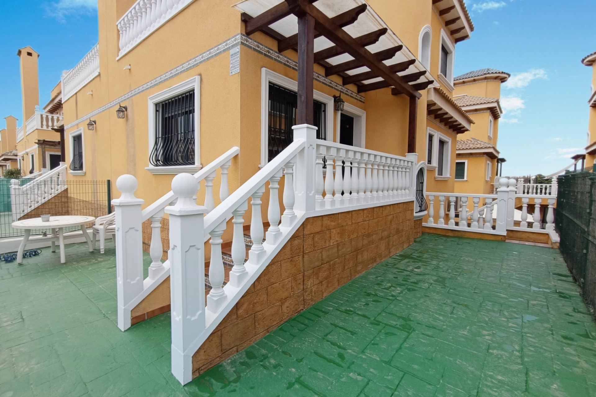 Resale - Semi Detached Villa - Ciudad Quesada - Lo Marabu