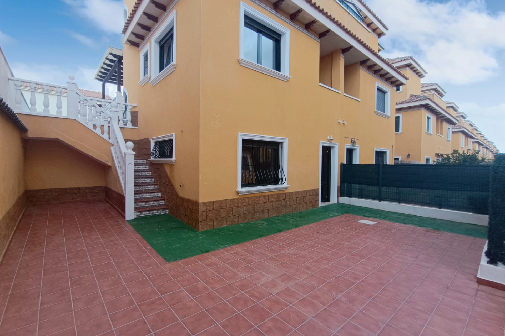 Resale - Semi Detached Villa - Ciudad Quesada - Lo Marabu