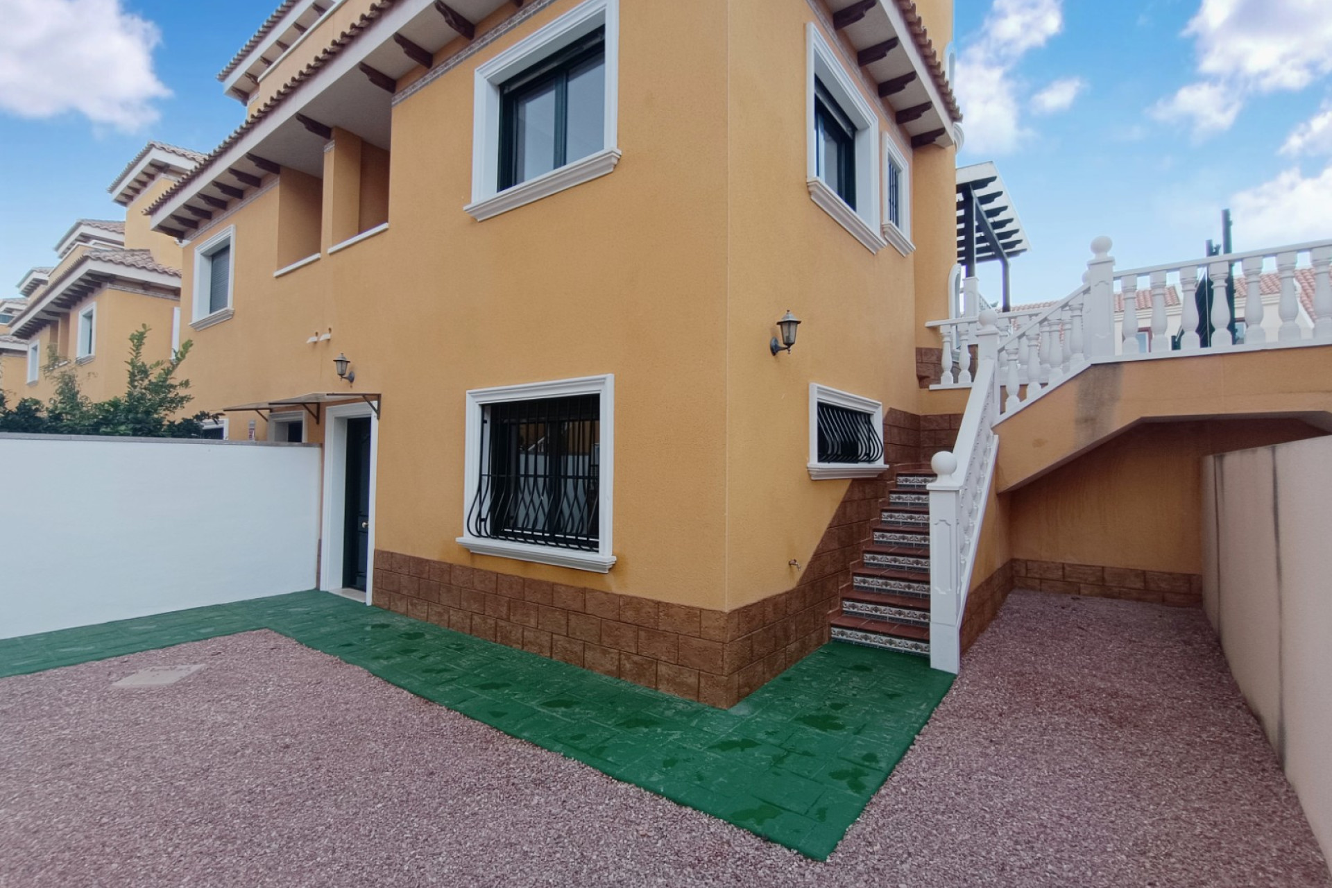 Resale - Semi Detached Villa - Ciudad Quesada - Lo Marabu