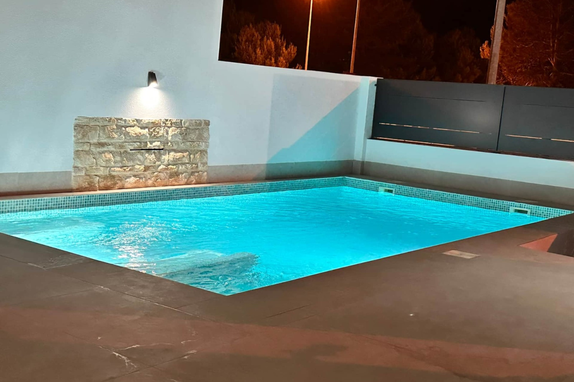 Resale - Semi Detached Villa - Dolores - Dolores - Town