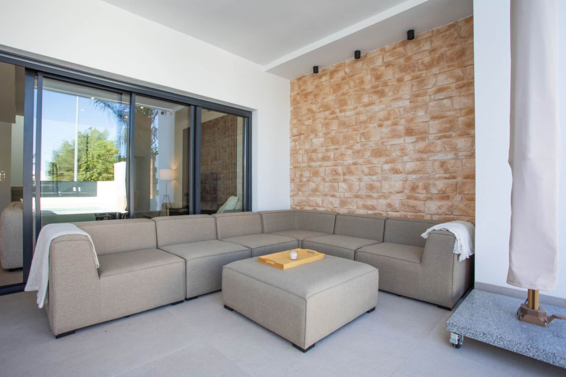 Resale - Semi Detached Villa - Dolores - Dolores - Town