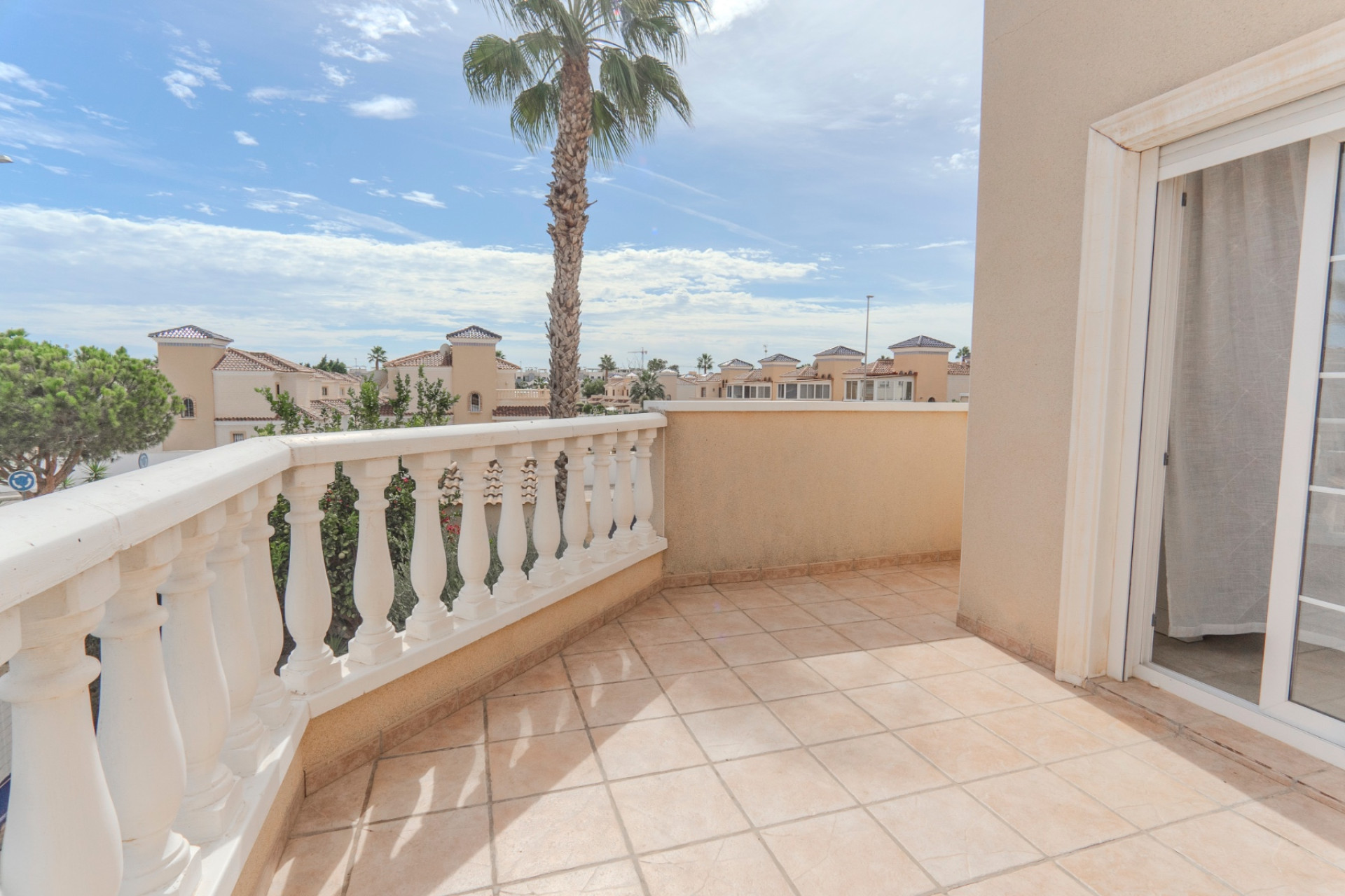 Resale - Semi Detached Villa - Guardamar del Segura - El Raso