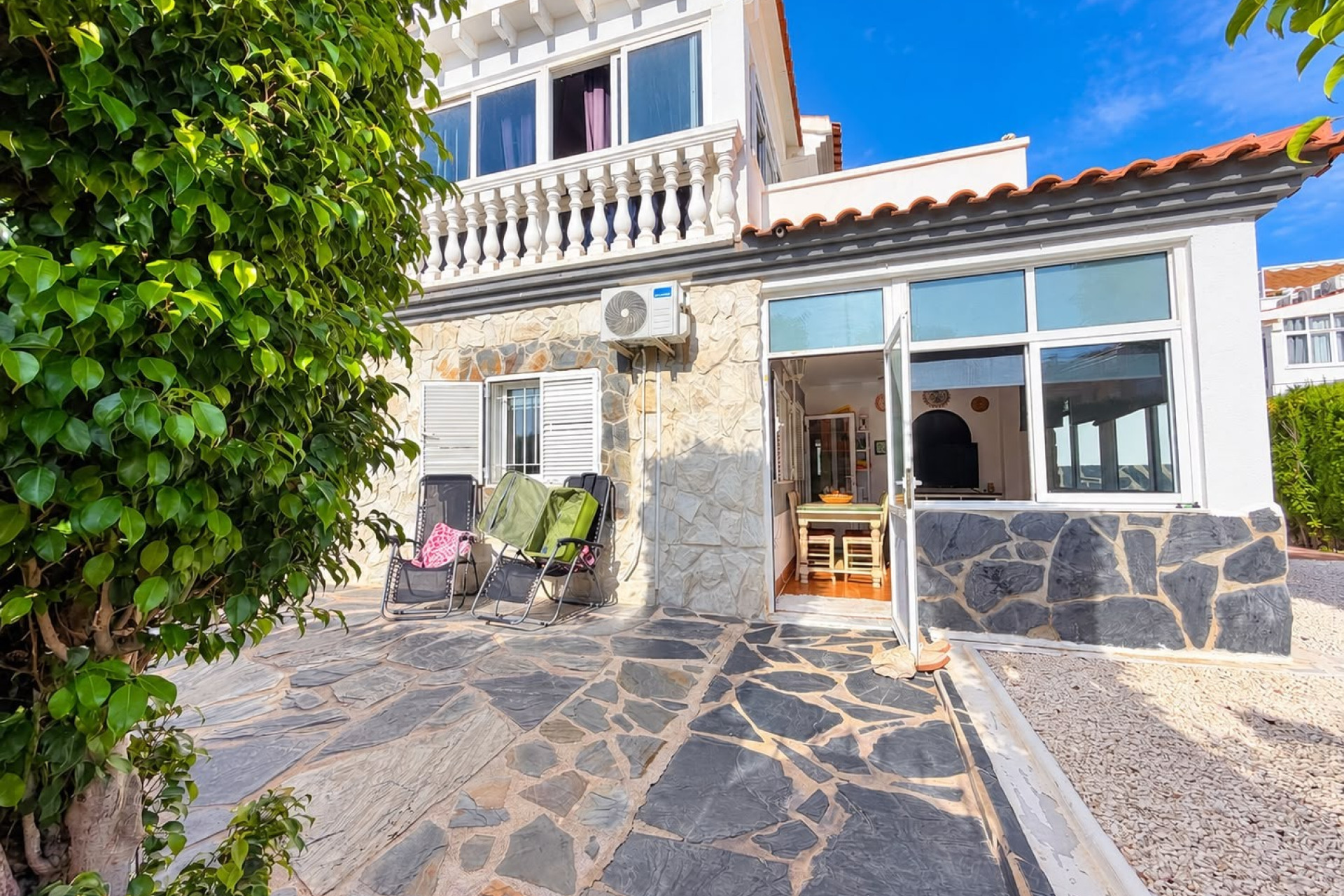 Resale - Semi Detached Villa - Orihuela Costa - Playa Flamenca