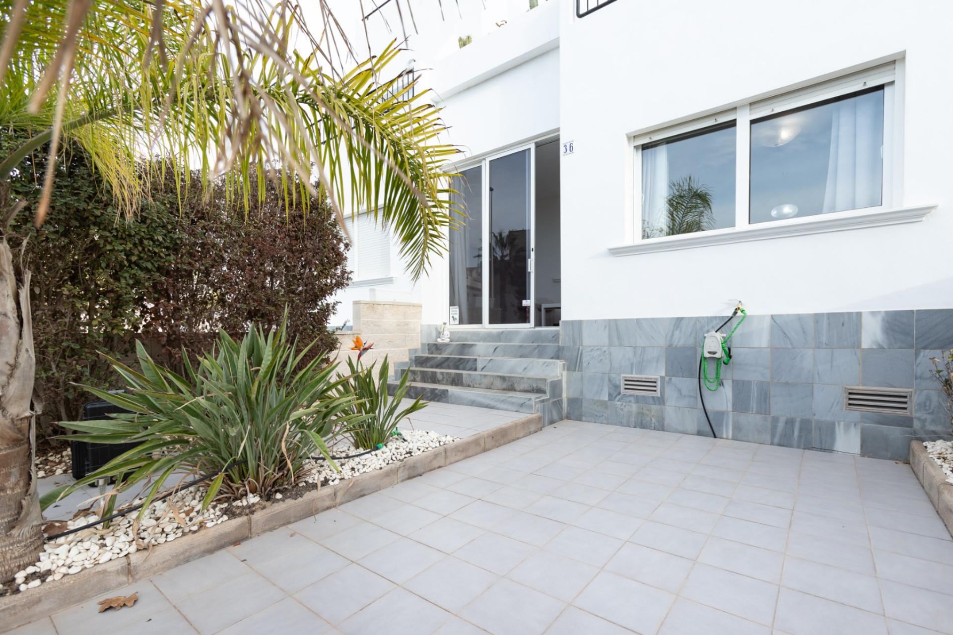 Resale - Semi Detached Villa - Torrevieja - Aguas Nuevas