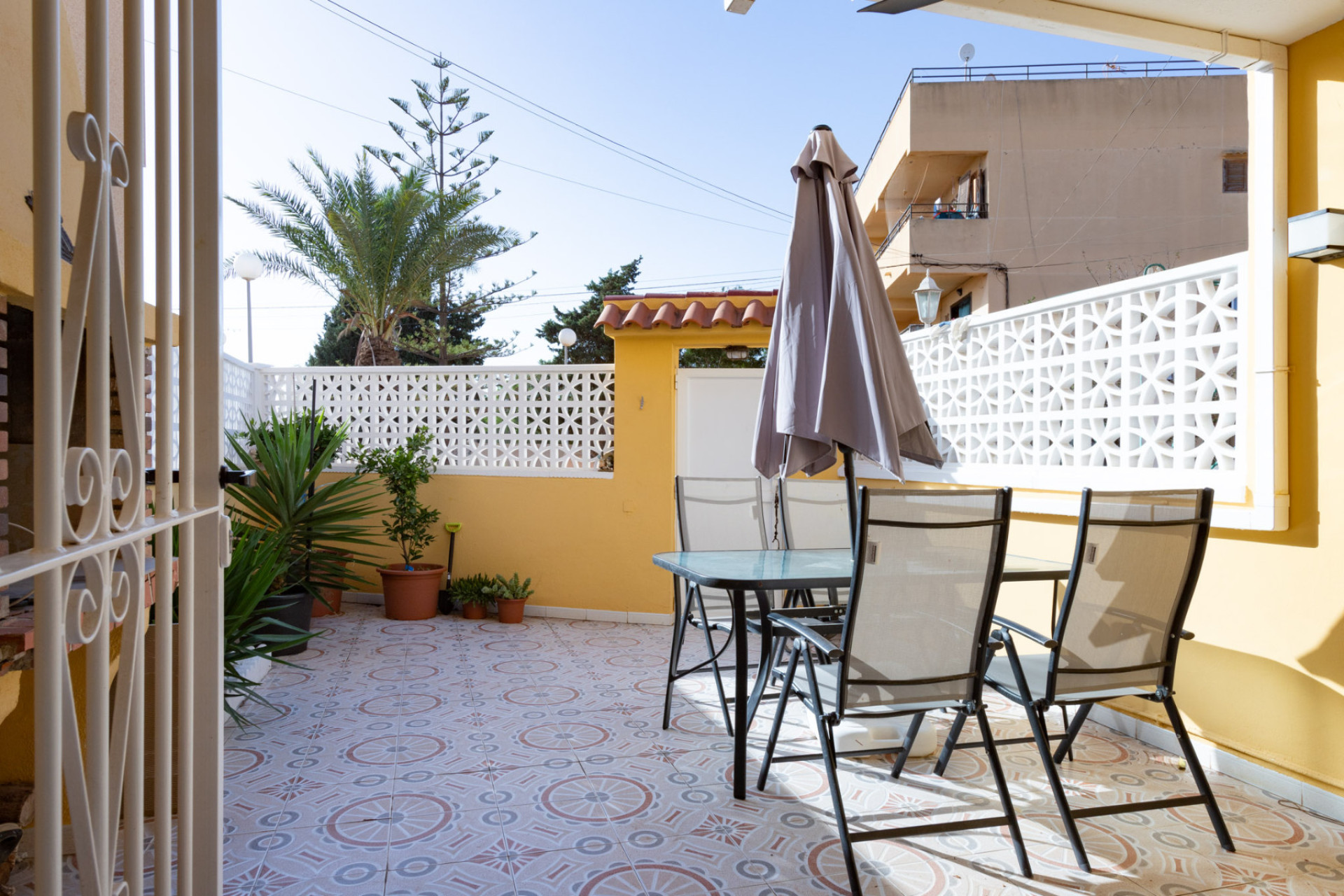 Resale - Semi Detached Villa - Torrevieja - Los Frutales