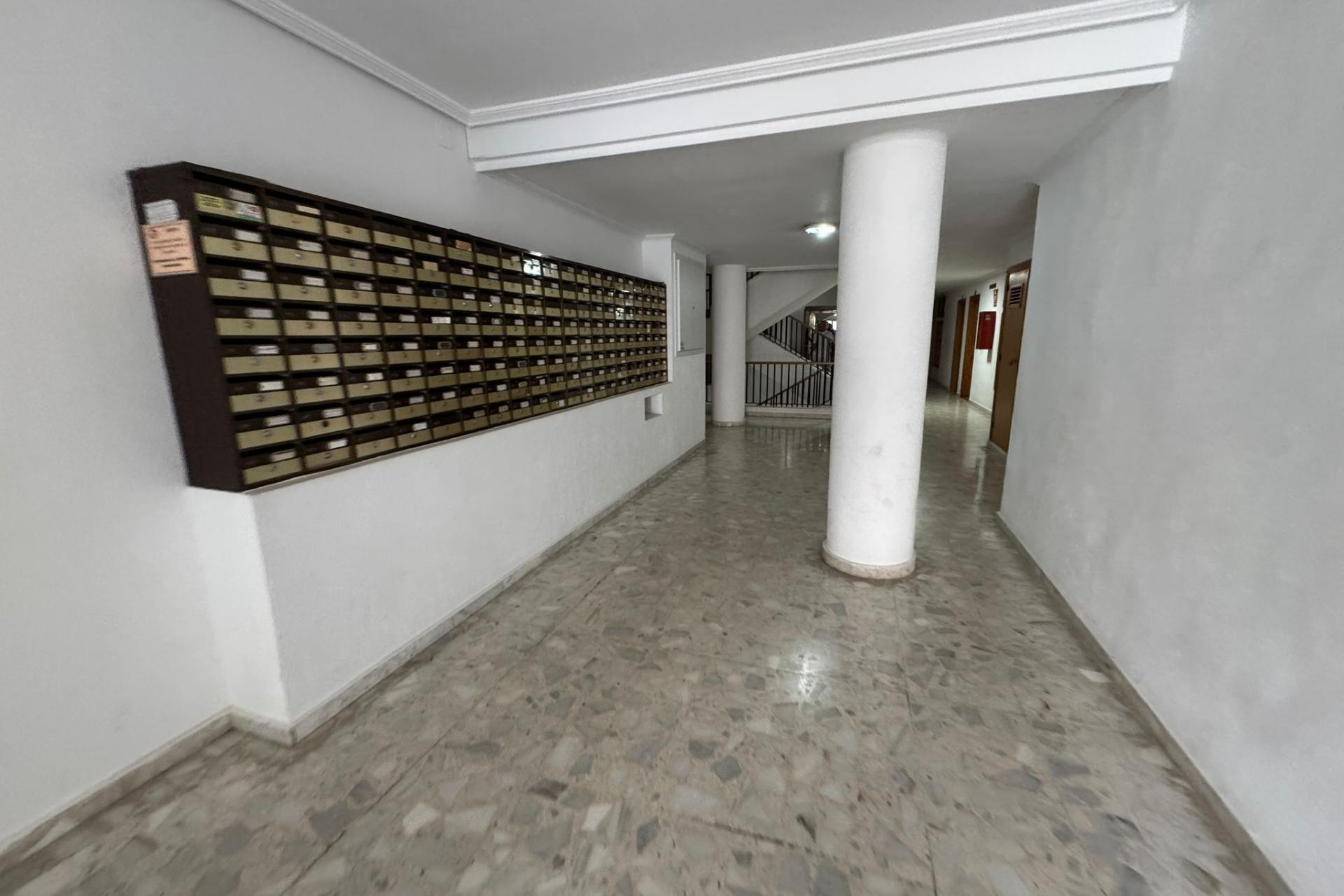 Resale - Studio - Torrevieja - Estacion de autobuses