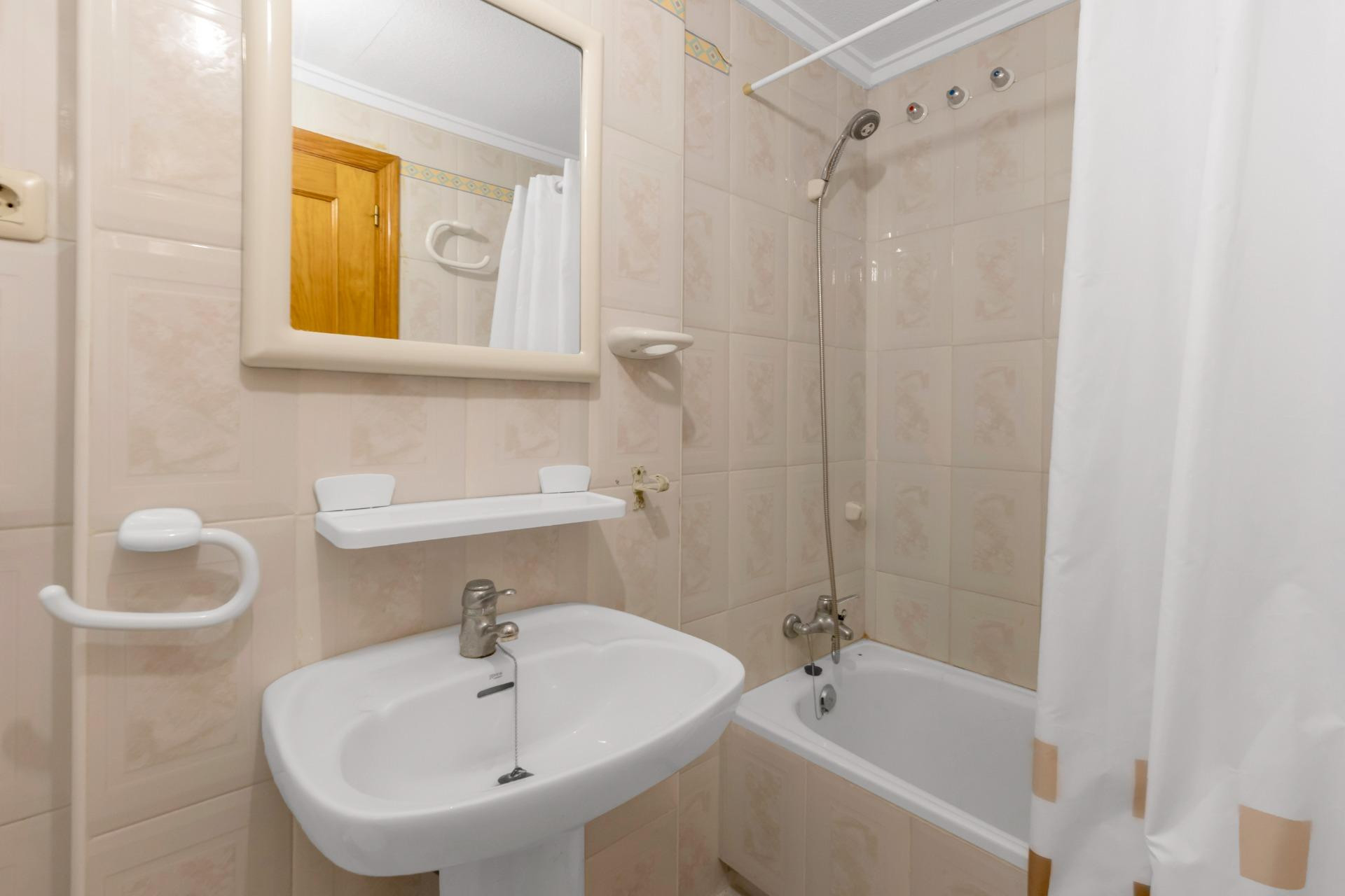 Resale - Studio - Torrevieja - La Mata