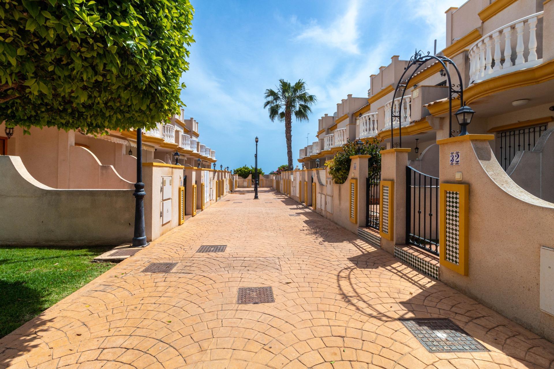 Resale - Terraced house - Orihuela Costa - Cabo Roig