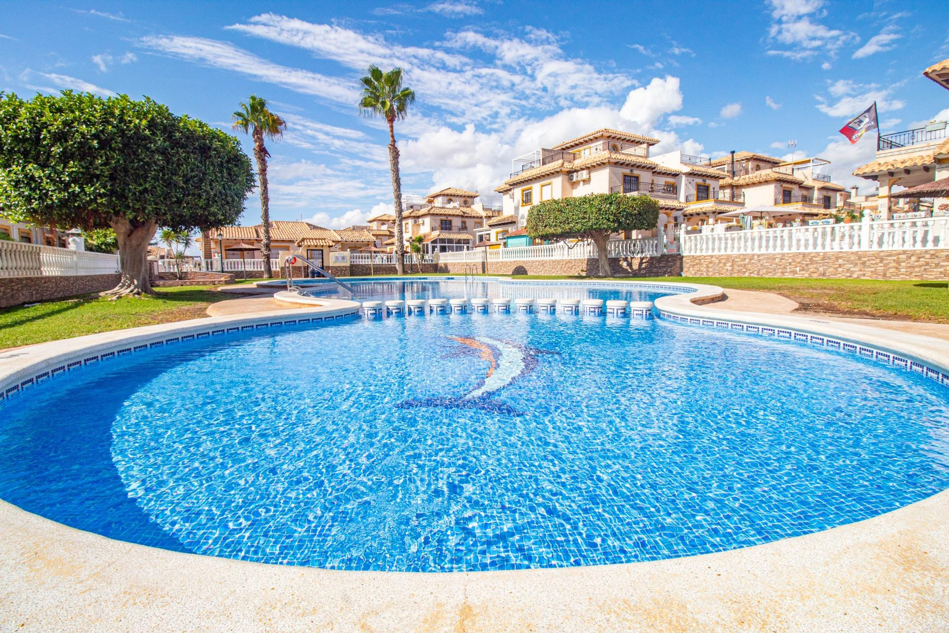 Resale - Terraced house - Orihuela Costa - La Zenia