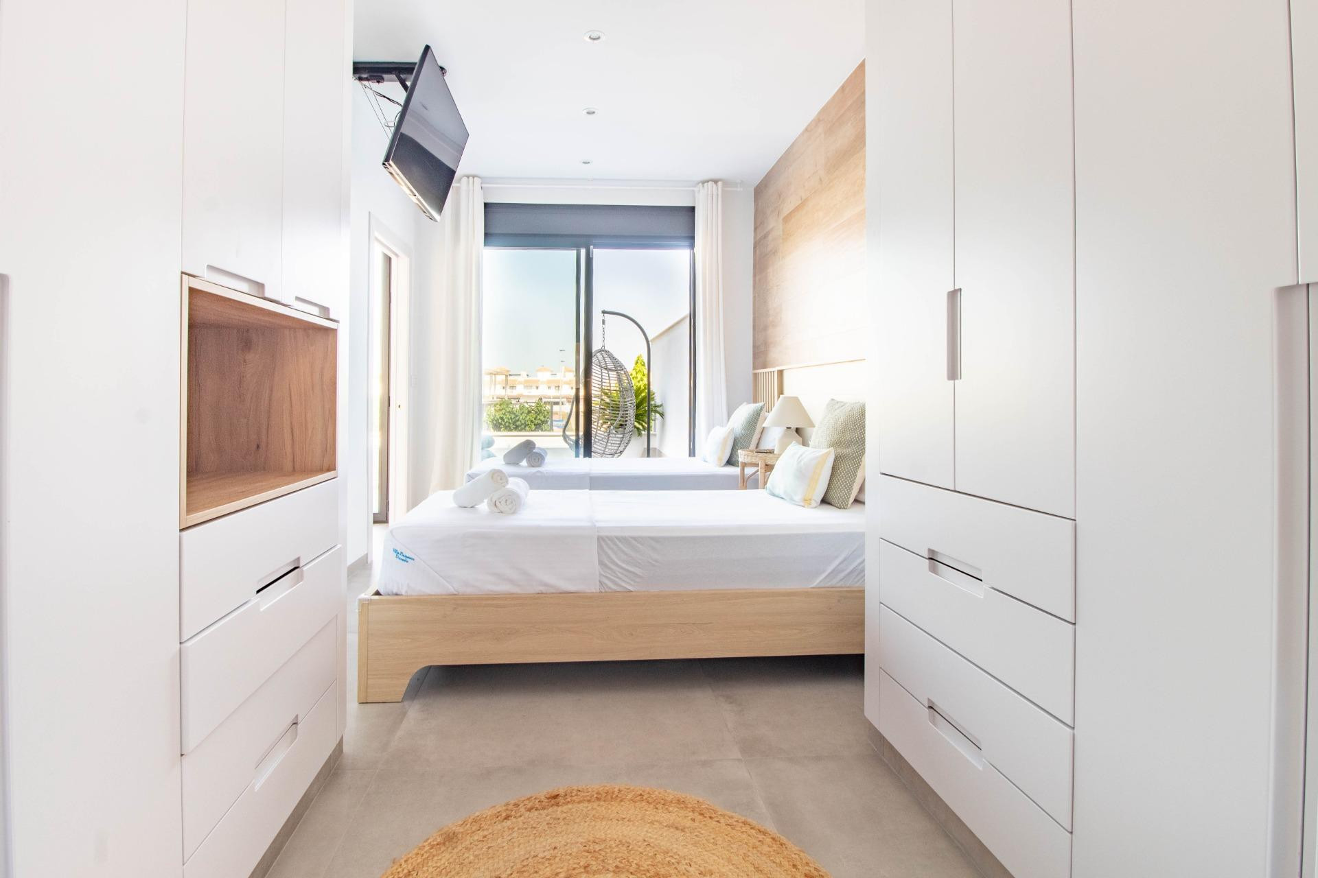 Resale - Terraced house - Santiago de la ribera - zona san blas