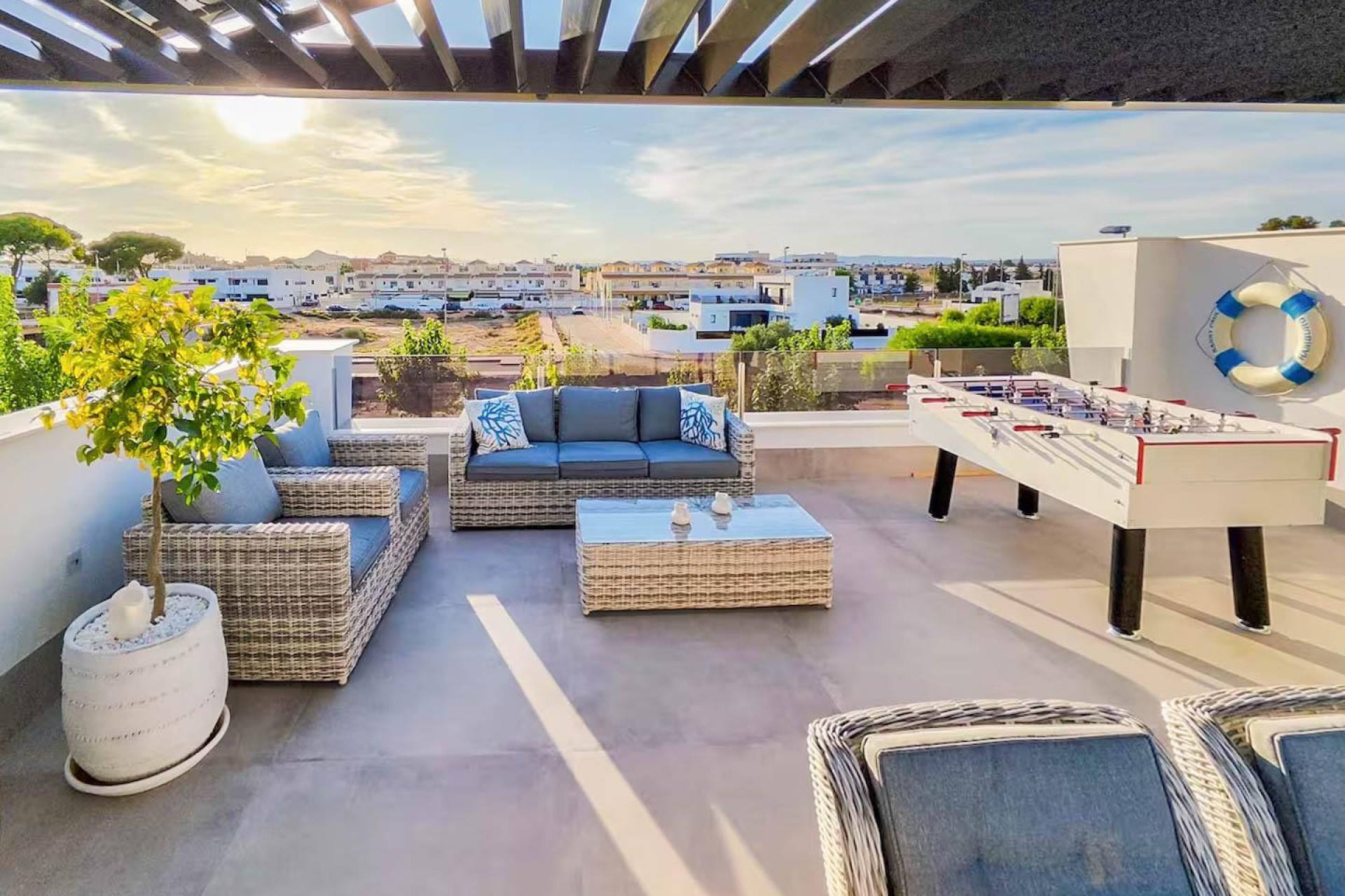 Resale - Terraced house - Santiago de la ribera - zona san blas