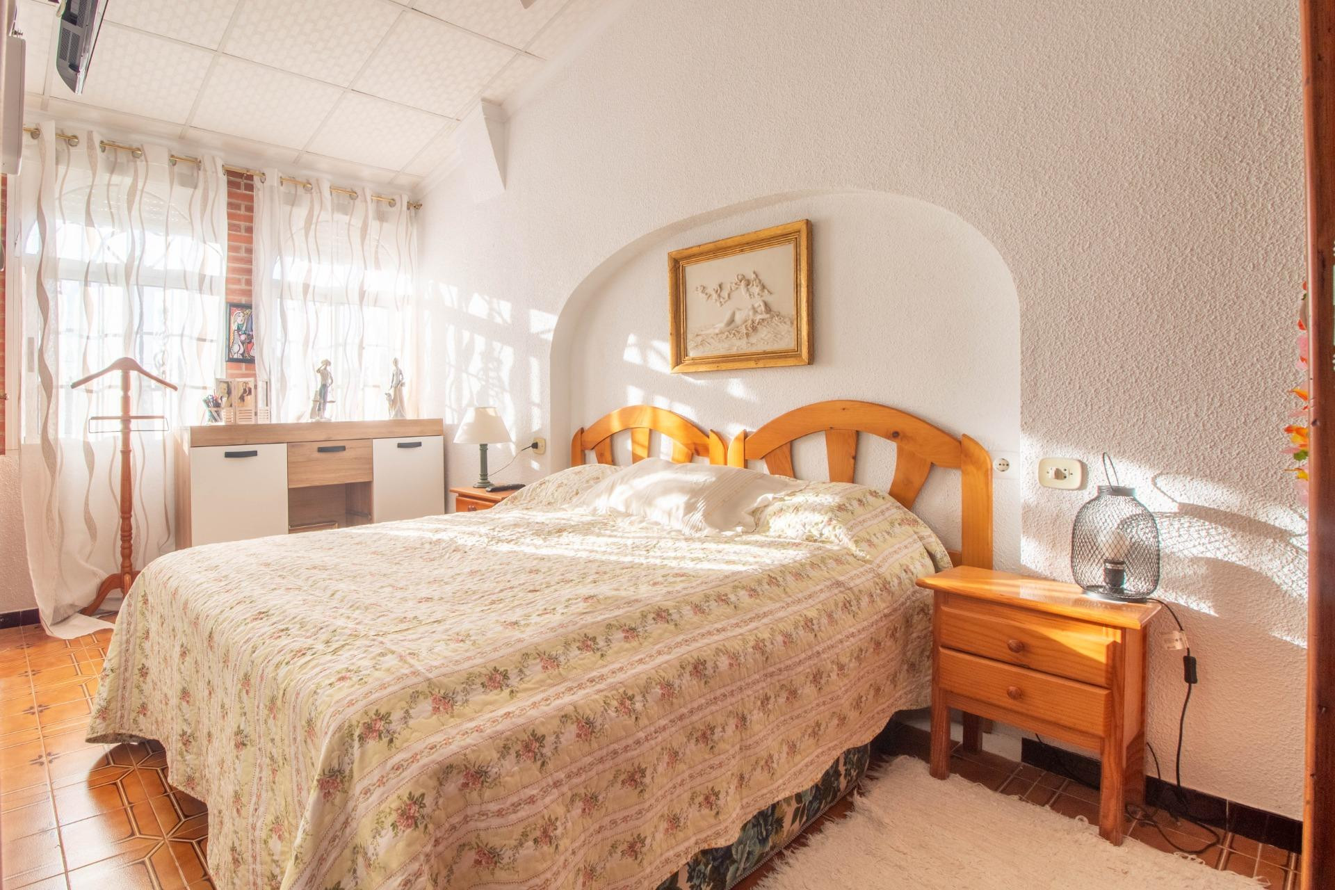 Resale - Terraced house - Torrevieja - Acequion