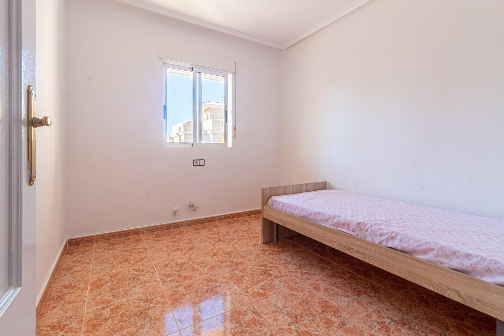 Resale - Terraced house - Torrevieja - Aguas Nuevas