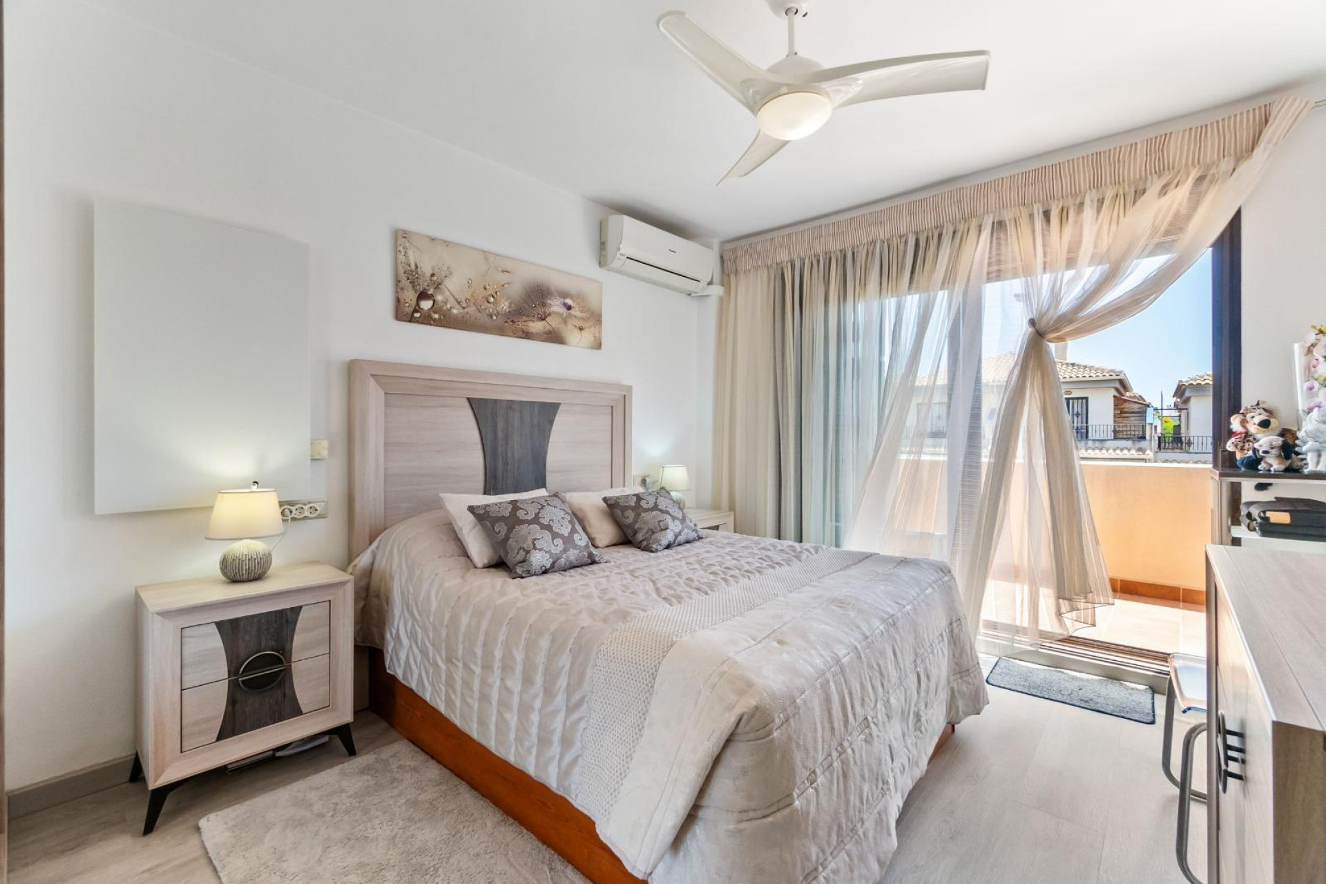 Resale - Terraced house - Torrevieja - Aguas Nuevas