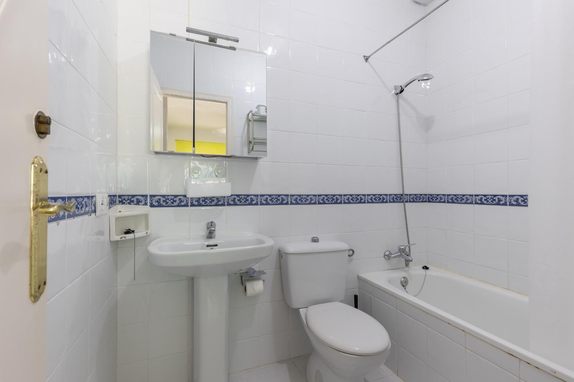 Resale - Terraced house - Torrevieja - Los altos