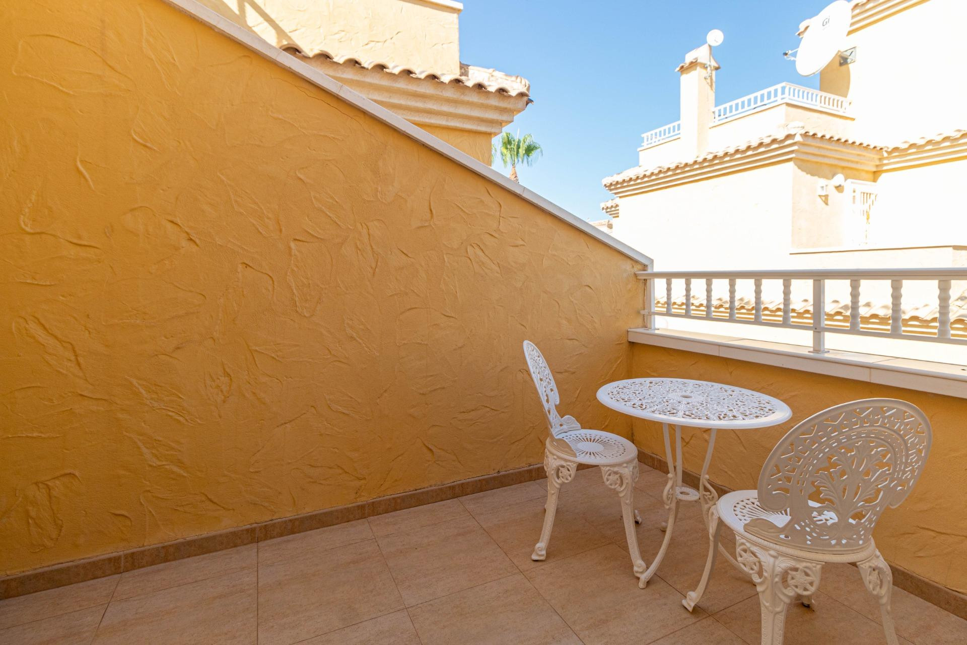 Resale - Terraced house - Torrevieja - Punta prima