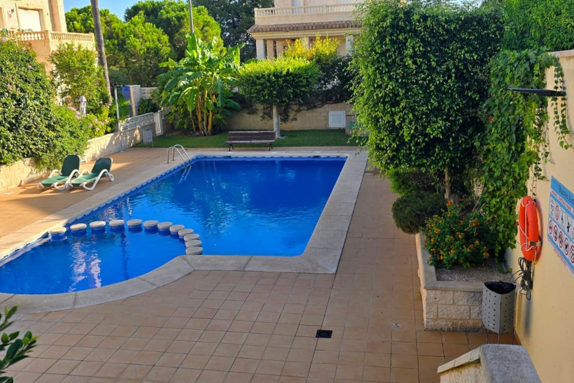 Resale - Townhouse - Albir - center
