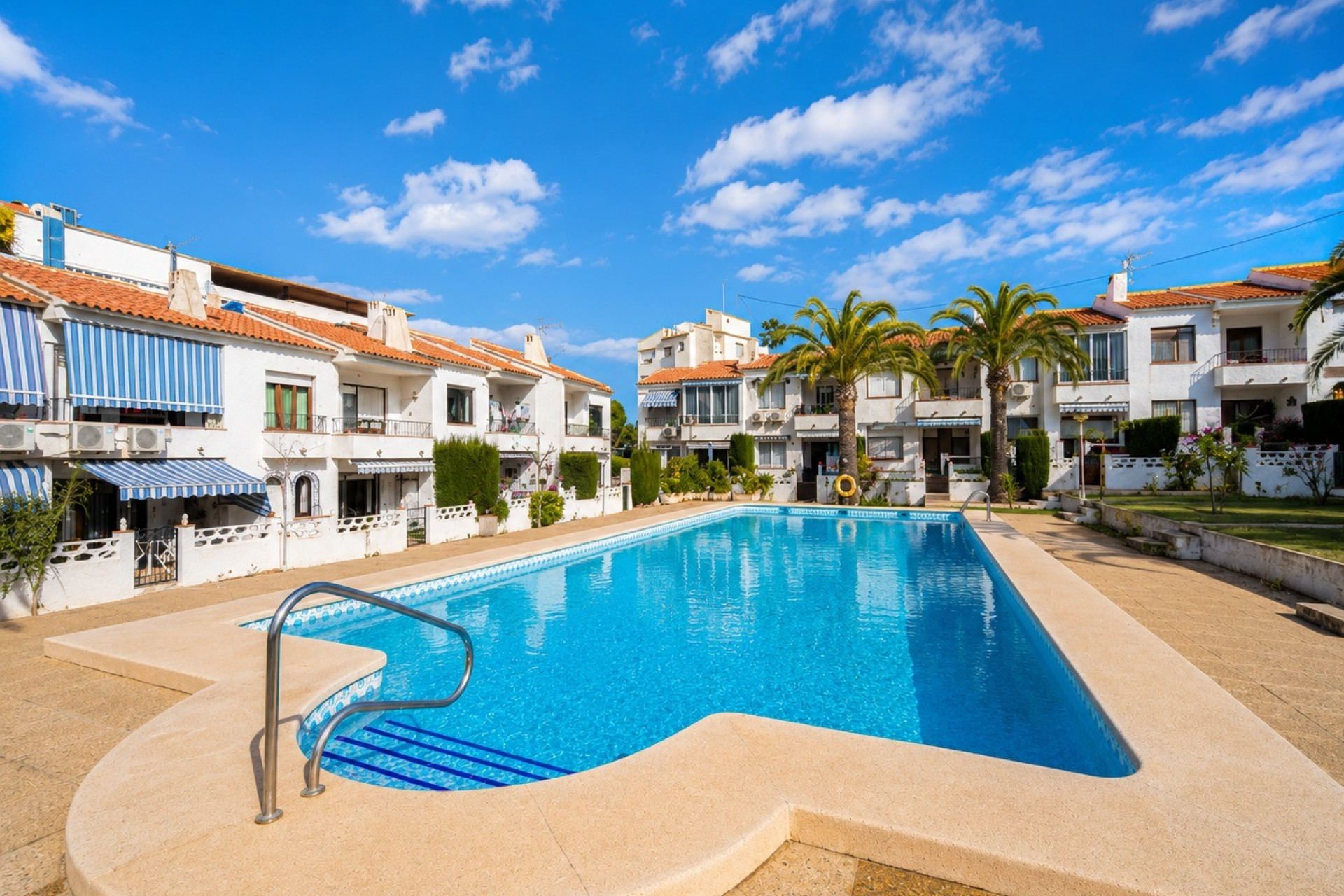 Resale - Townhouse - Albir - center