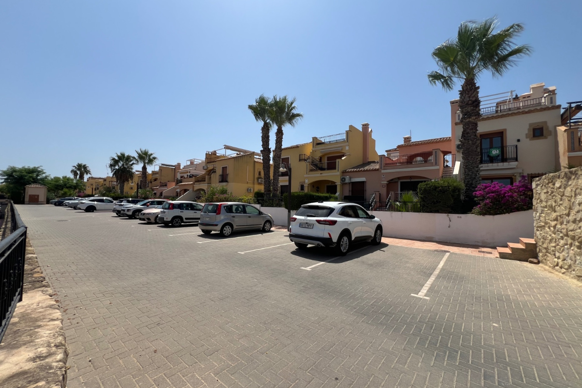 Resale - Townhouse - Algorfa - La Finca Golf Resort