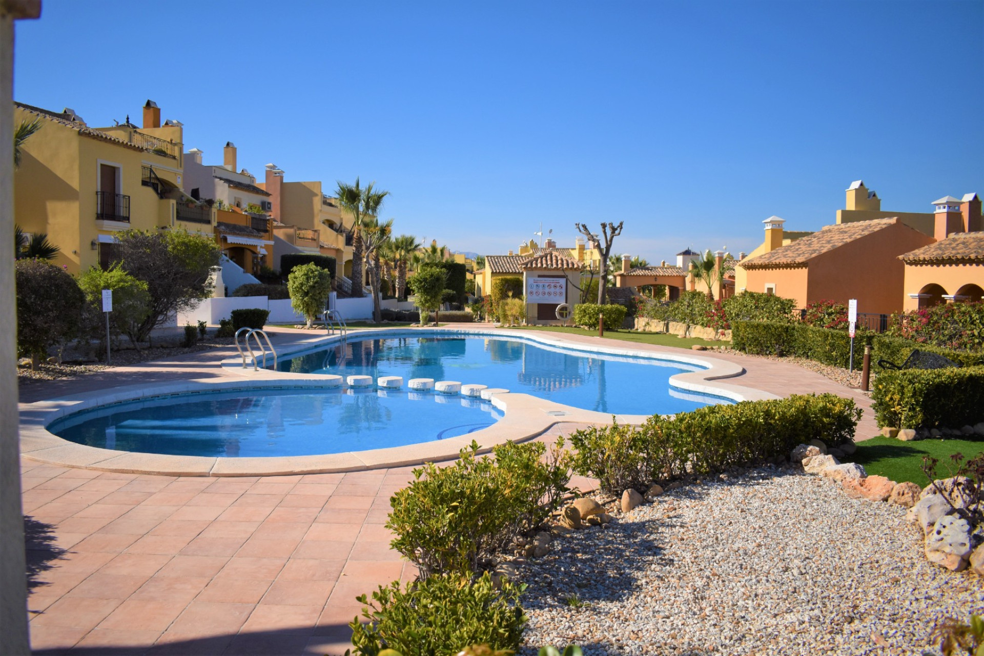 Resale - Townhouse - Algorfa - La Finca Golf Resort