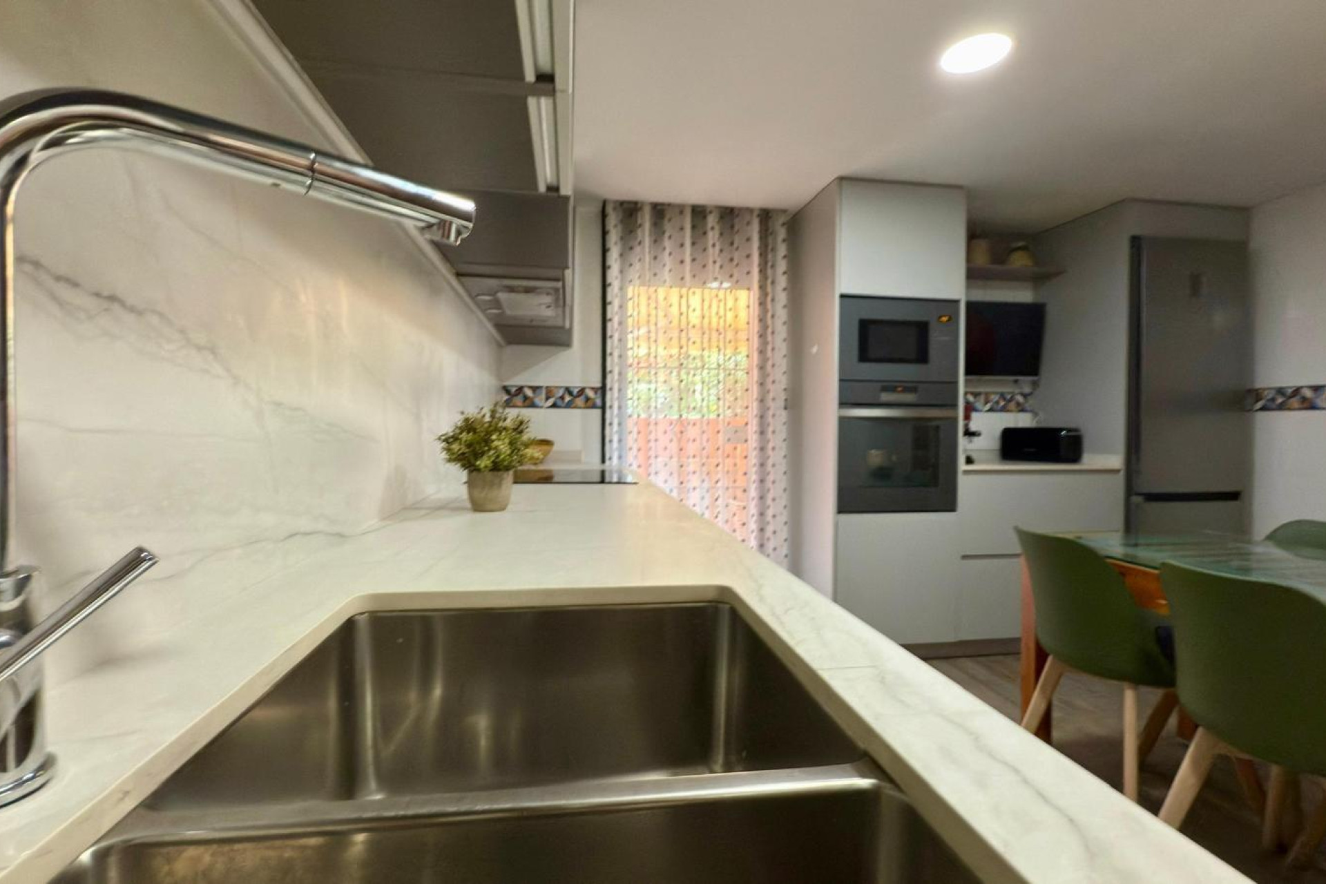 Resale - Townhouse - Alicante - Alicante Golf