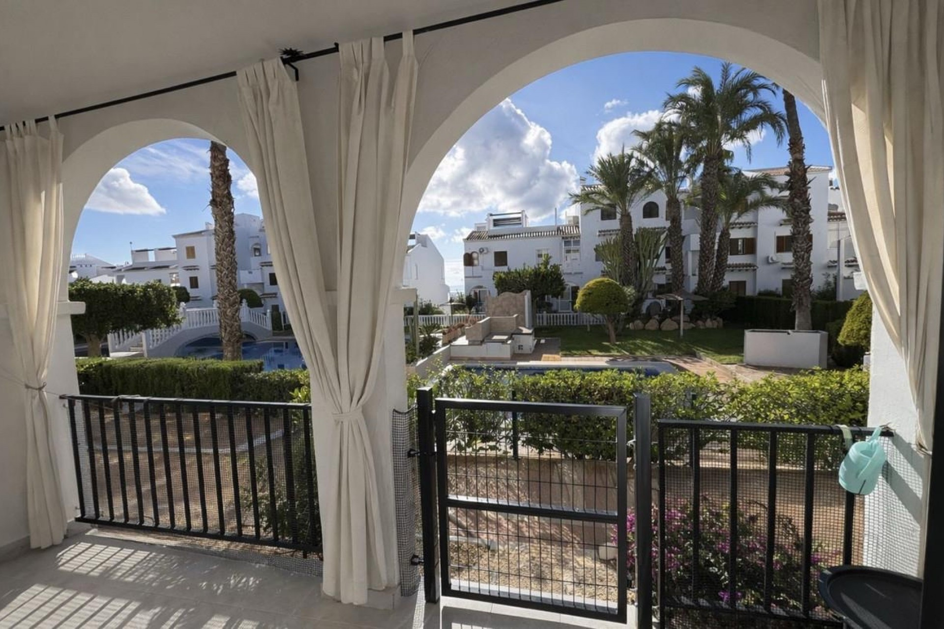 Resale - Townhouse - Ciudad Quesada - Altos de Quesada