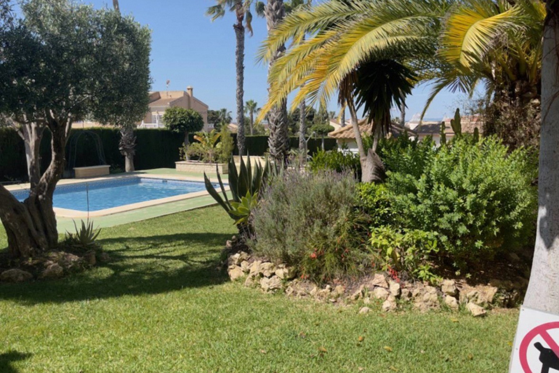 Resale - Townhouse - Ciudad Quesada - Dona Pepa