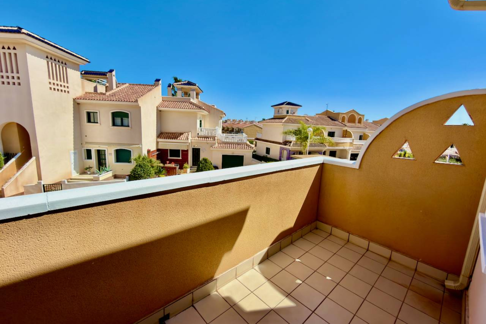 Resale - Townhouse - Ciudad Quesada - Doña Pepa