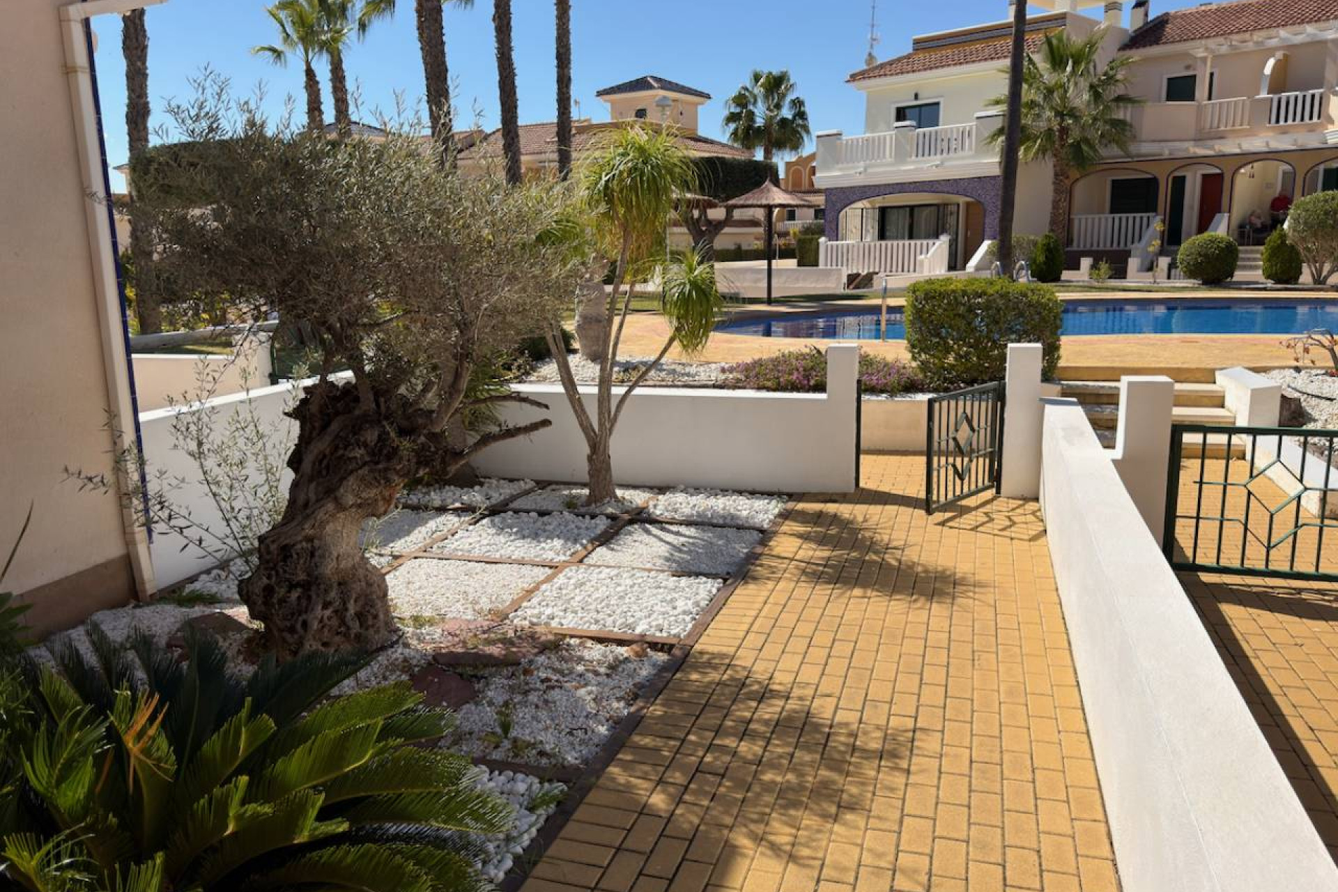 Resale - Townhouse - Ciudad Quesada - Doña Pepa