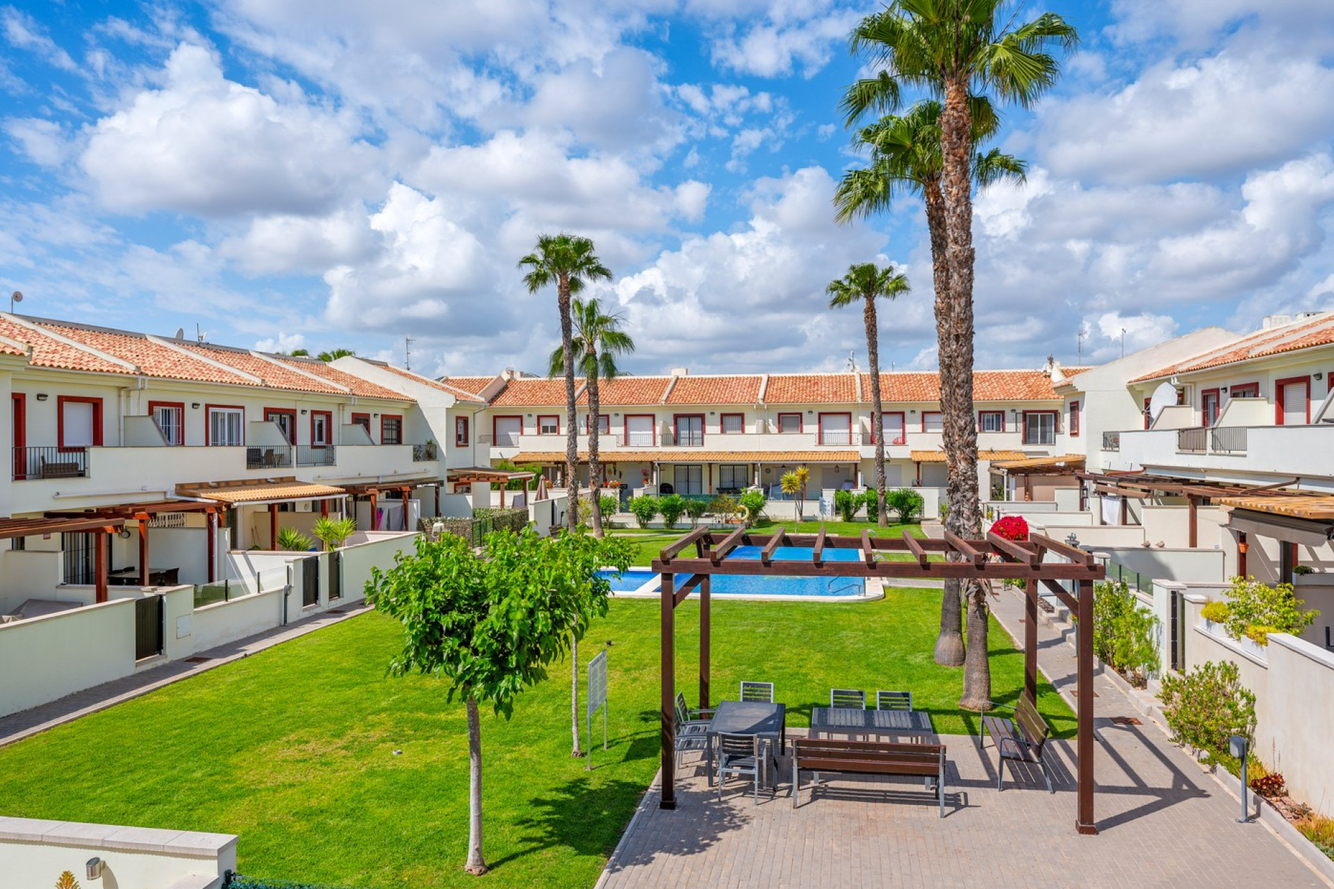 Resale - Townhouse - Ciudad Quesada - Lo Marabu