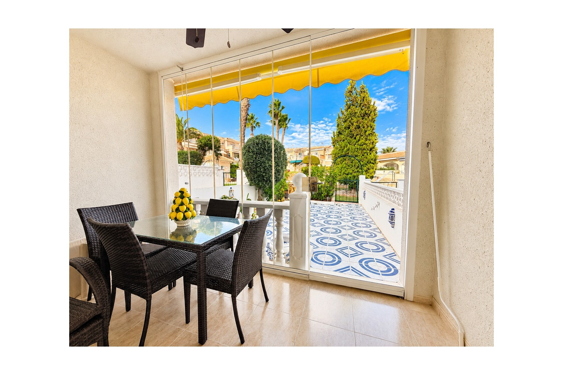 Resale - Townhouse - Ciudad Quesada
