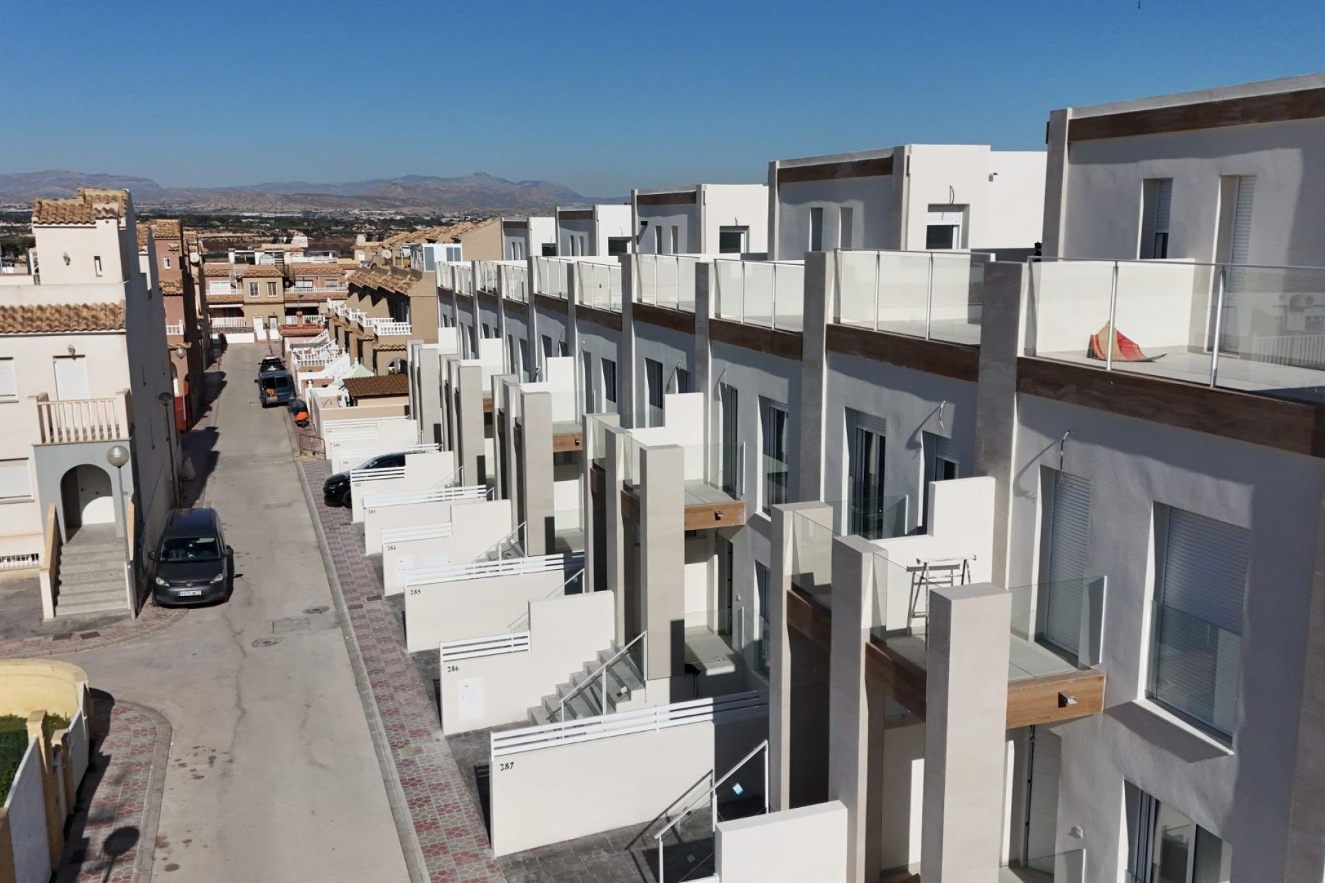 Resale - Townhouse - GRAN ALACANT - Monte y Mar bajo