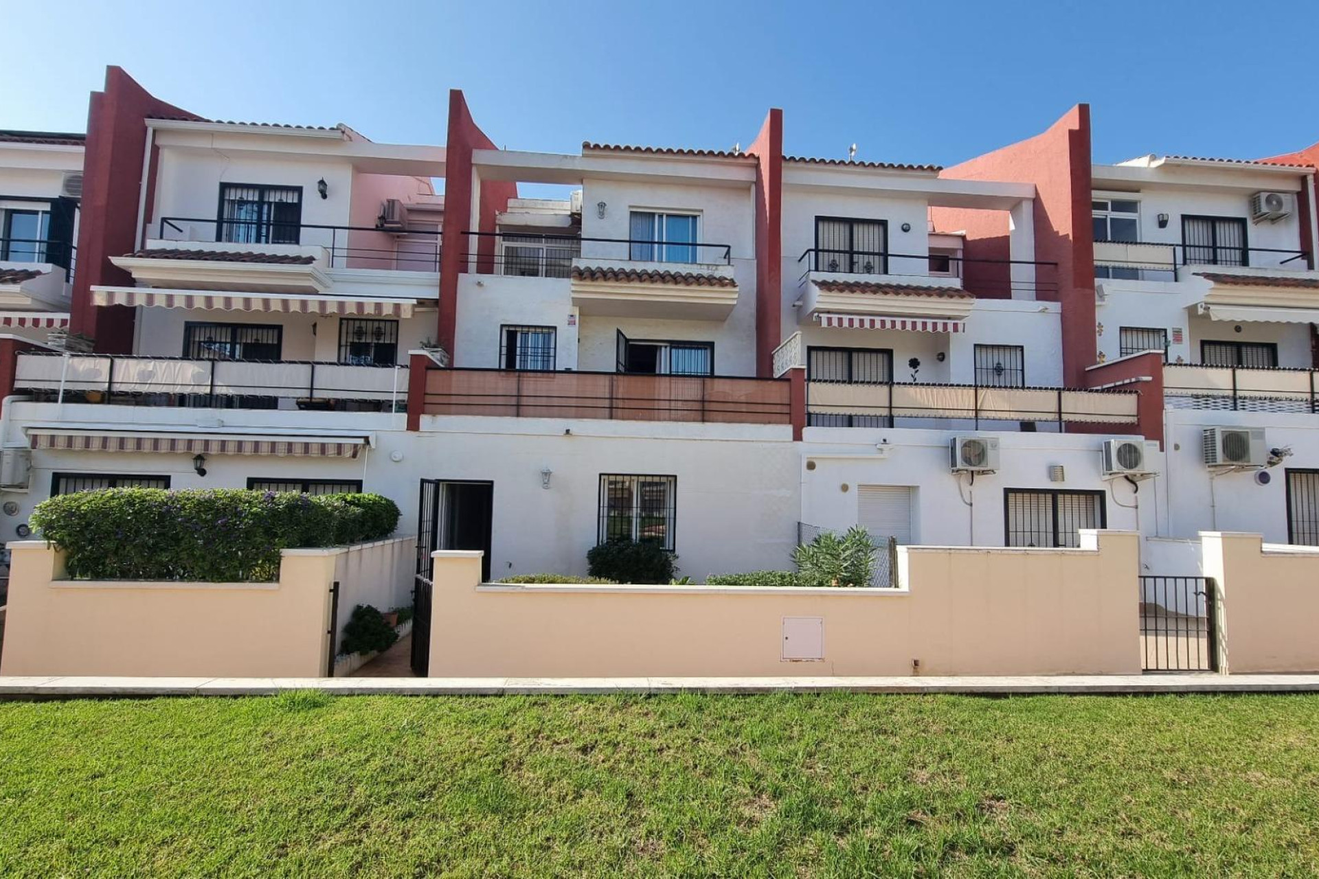 Resale - Townhouse - Guardamar del Segura - EL RASO