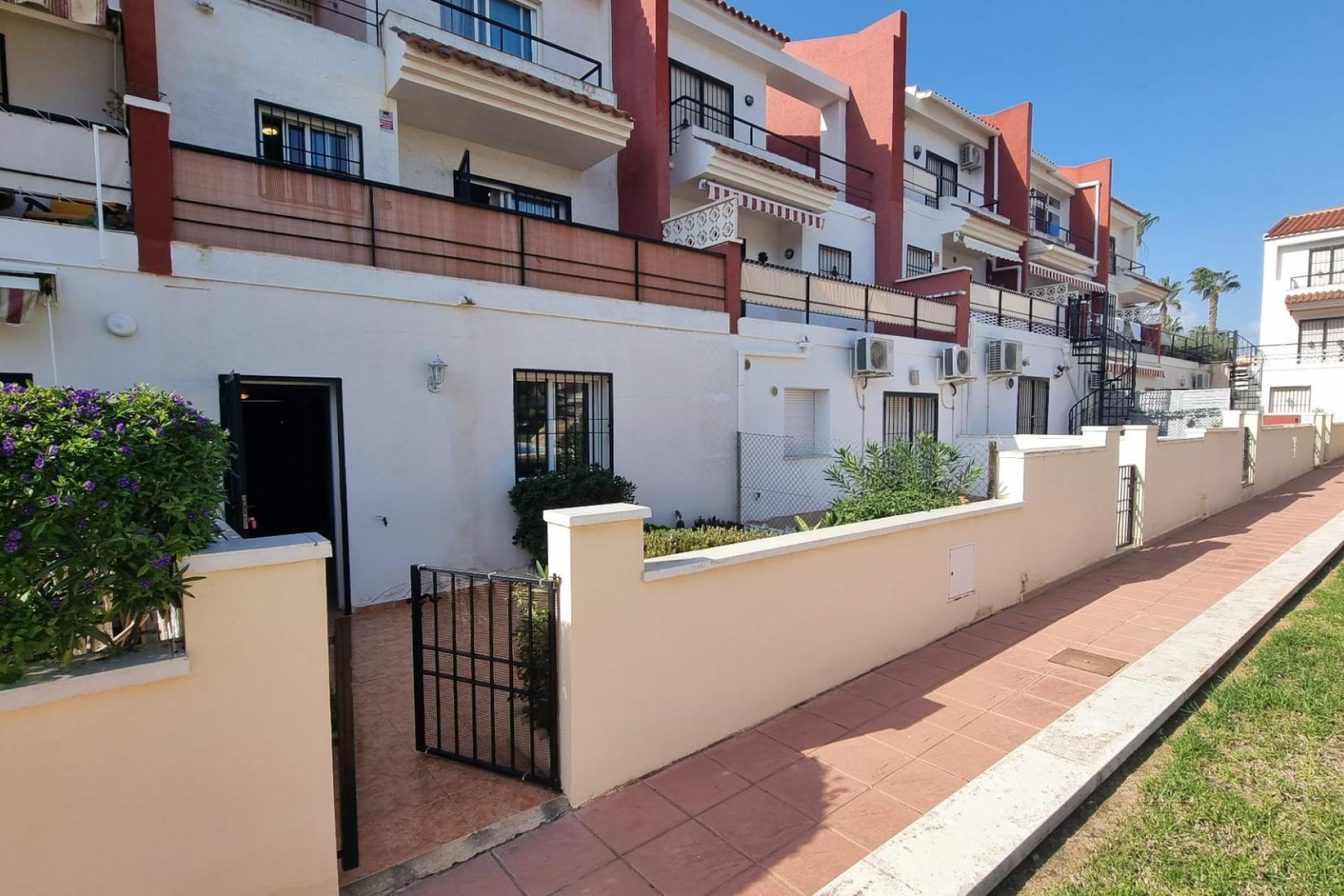 Resale - Townhouse - Guardamar del Segura - EL RASO