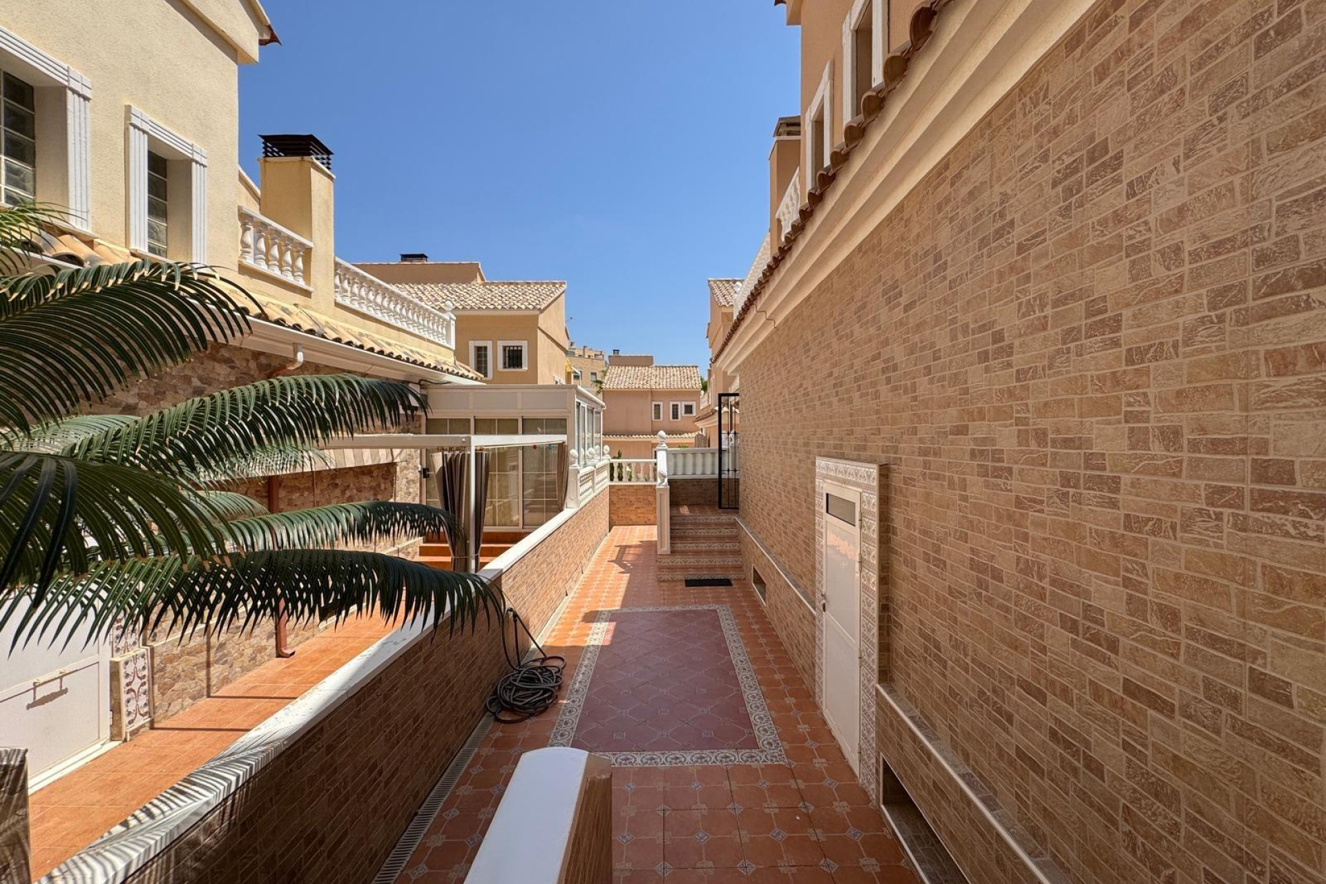 Resale - Townhouse - Guardamar del Segura - Urbanizaciones