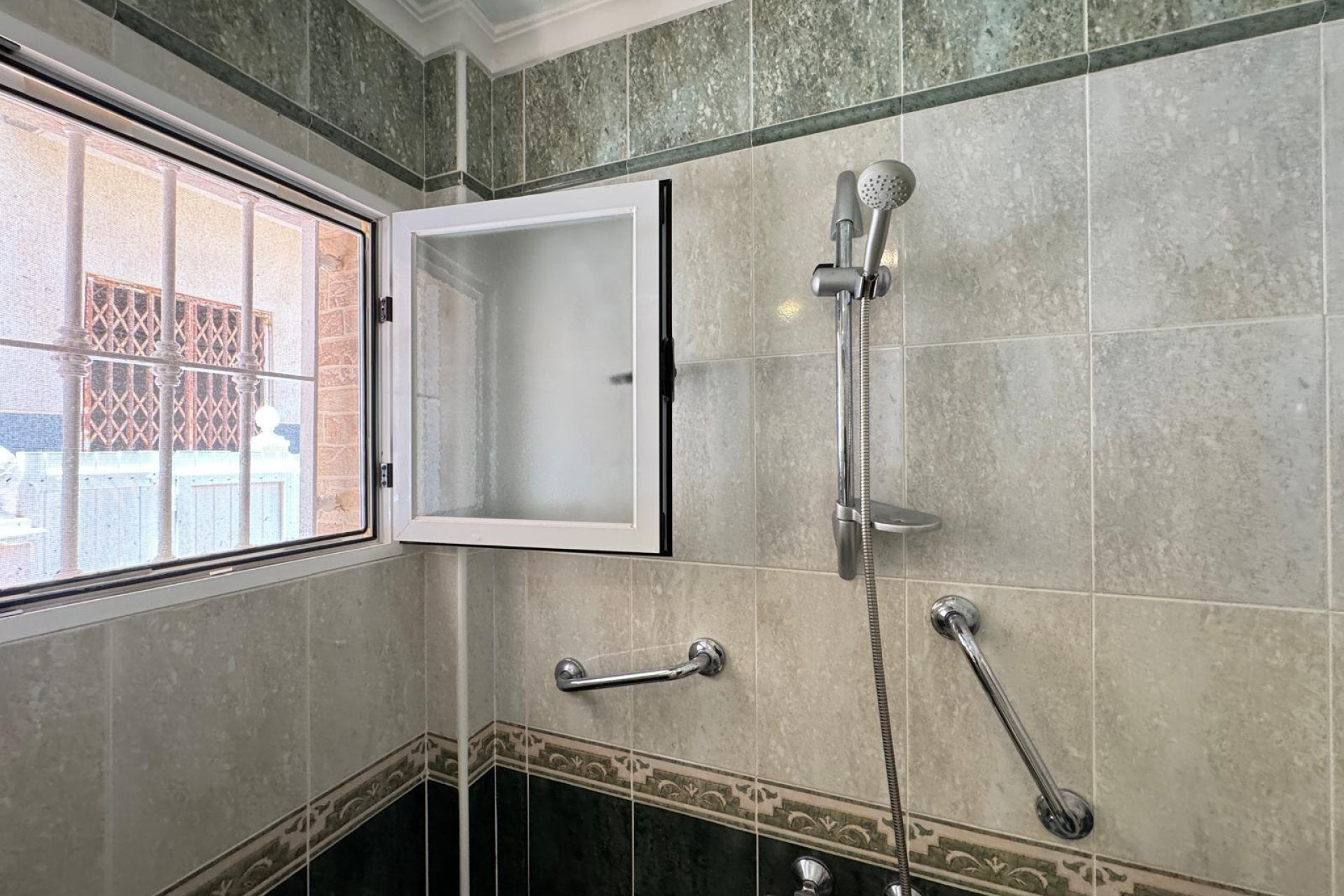 Resale - Townhouse - Guardamar del Segura - Urbanizaciones