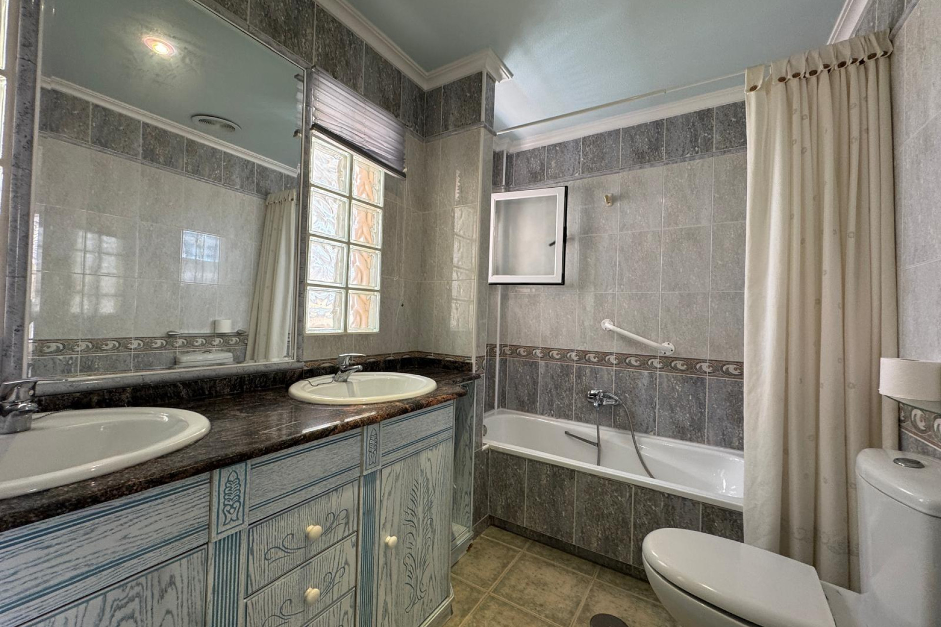 Resale - Townhouse - Guardamar del Segura - Urbanizaciones